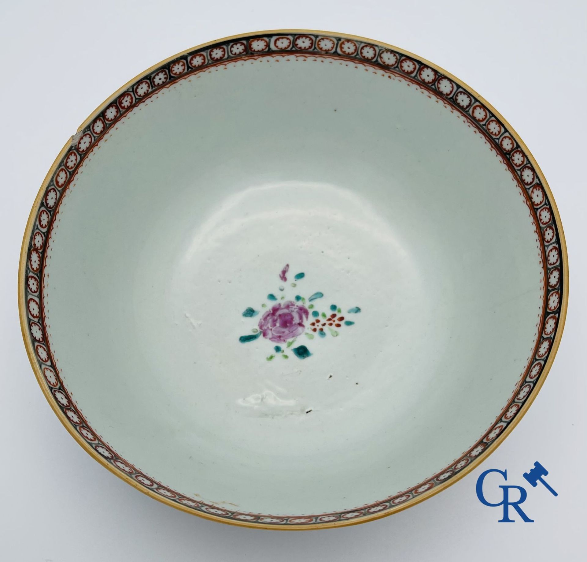 Asian Art: Beautiful lot of Chinese porcelain. - Image 26 of 40