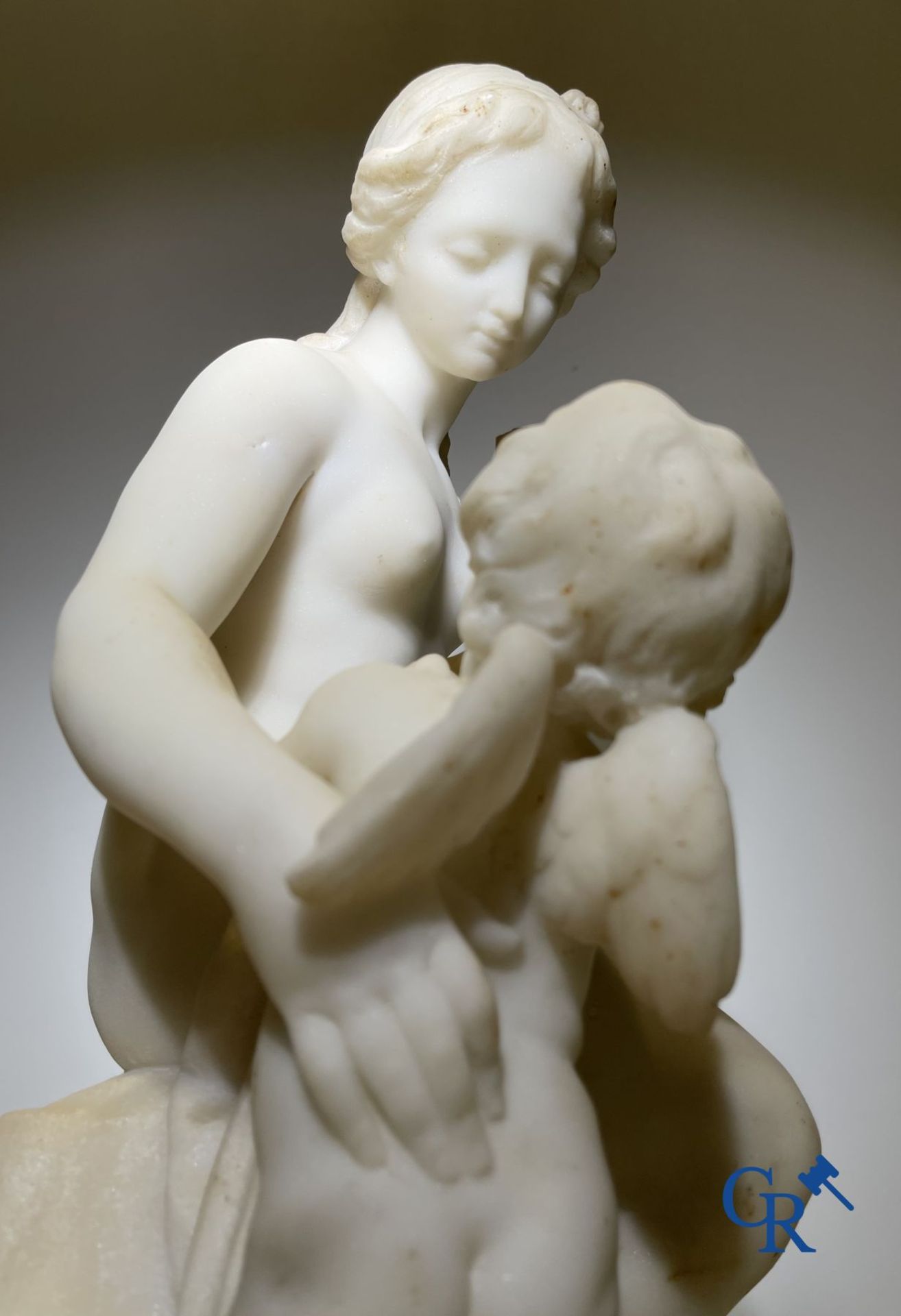 Marble statue after Etienne Maurice Falconnet. Venus and Cupid. 19th century. Signed Falconnet. - Image 17 of 21