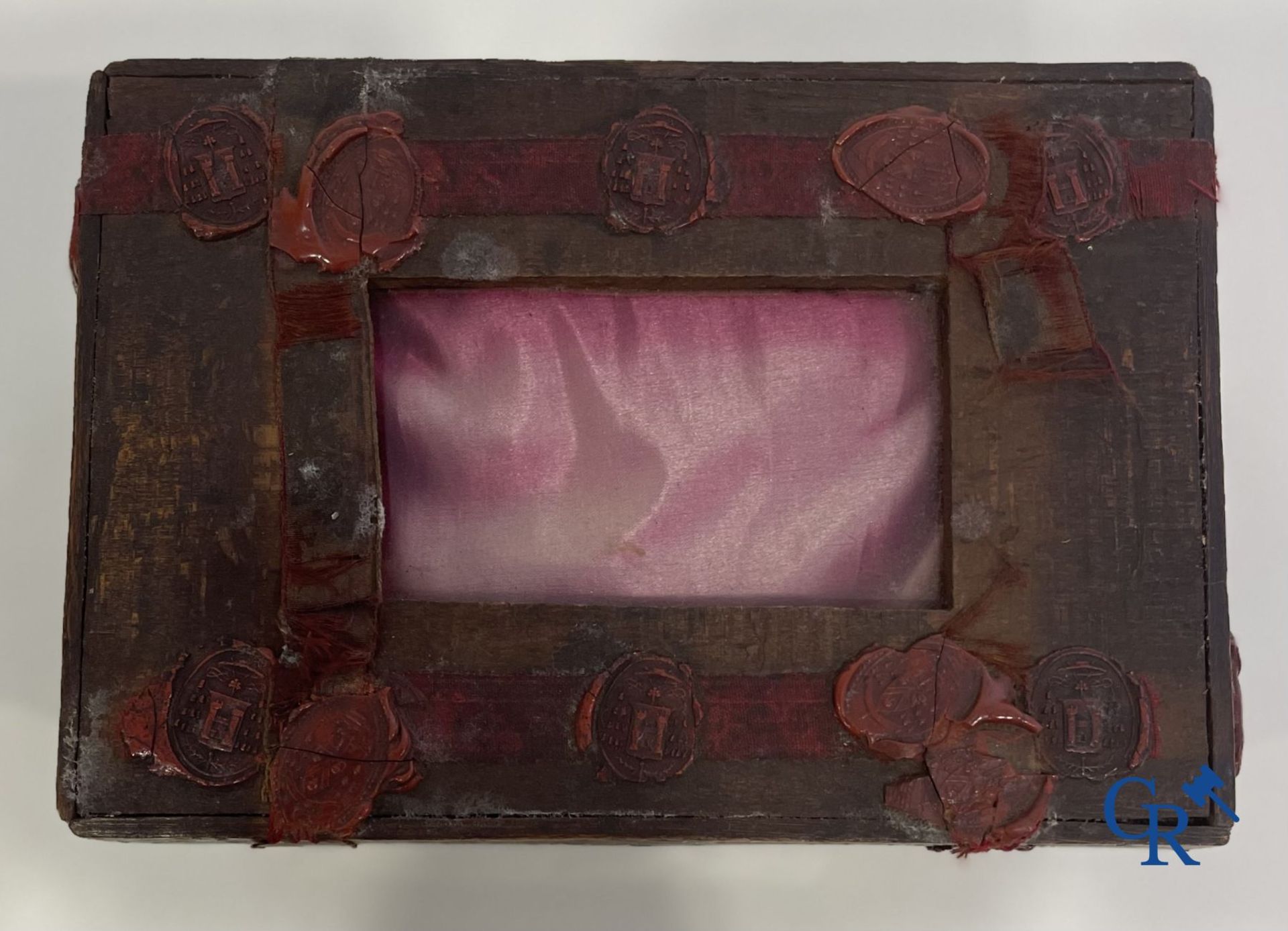 An antique wooden reliquary sealed with wax seals. Early 19th century. - Image 12 of 15