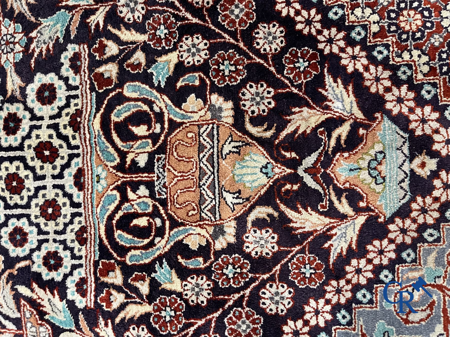 Carpet: Oriental carpet wool and silk - Image 10 of 13