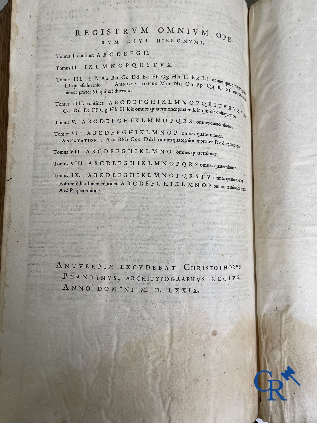 Early printed books: Les oeuvres de Saint Jerome, Mariani Victorij Reatini. Atelier Plantijn (1578-1 - Image 12 of 26