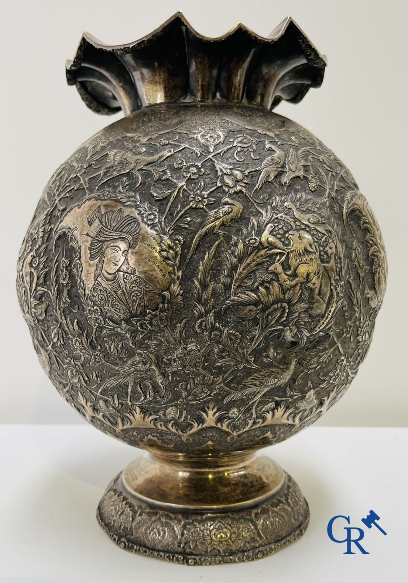 Silver: Vase in silver (Iran?) with a fine decor of birds, forest animals and characters. - Image 8 of 12