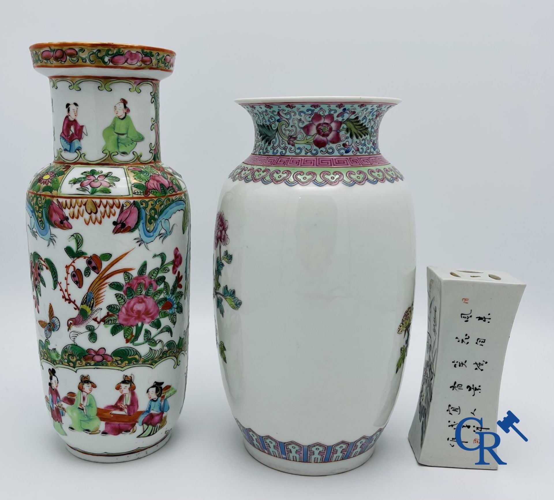 Asian Art: Beautiful lot of Chinese porcelain. - Bild 8 aus 40