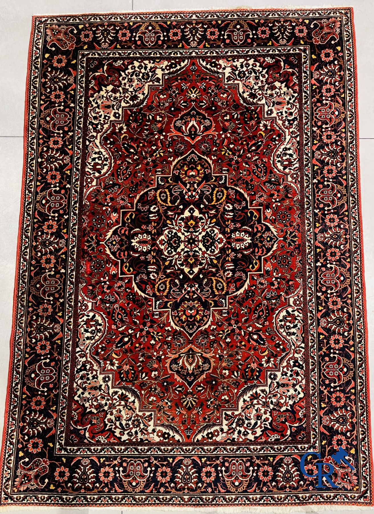 Oriental carpets: Iran. Large Persian hand-knotted carpet with floral decor. - Image 3 of 11