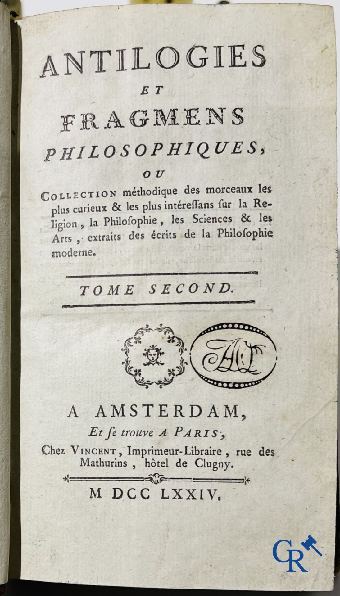 Early printed books: Abbé de Fontenay (4 volumes) 1774 and Les oeuvres de monsieur de Crébillon (3 v - Image 7 of 11