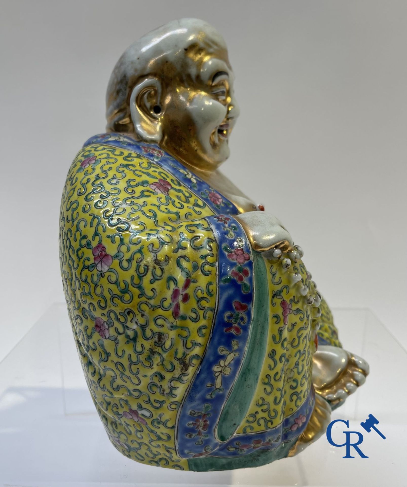Chinese porcelain: Tall figure of Buddha. - Image 11 of 15