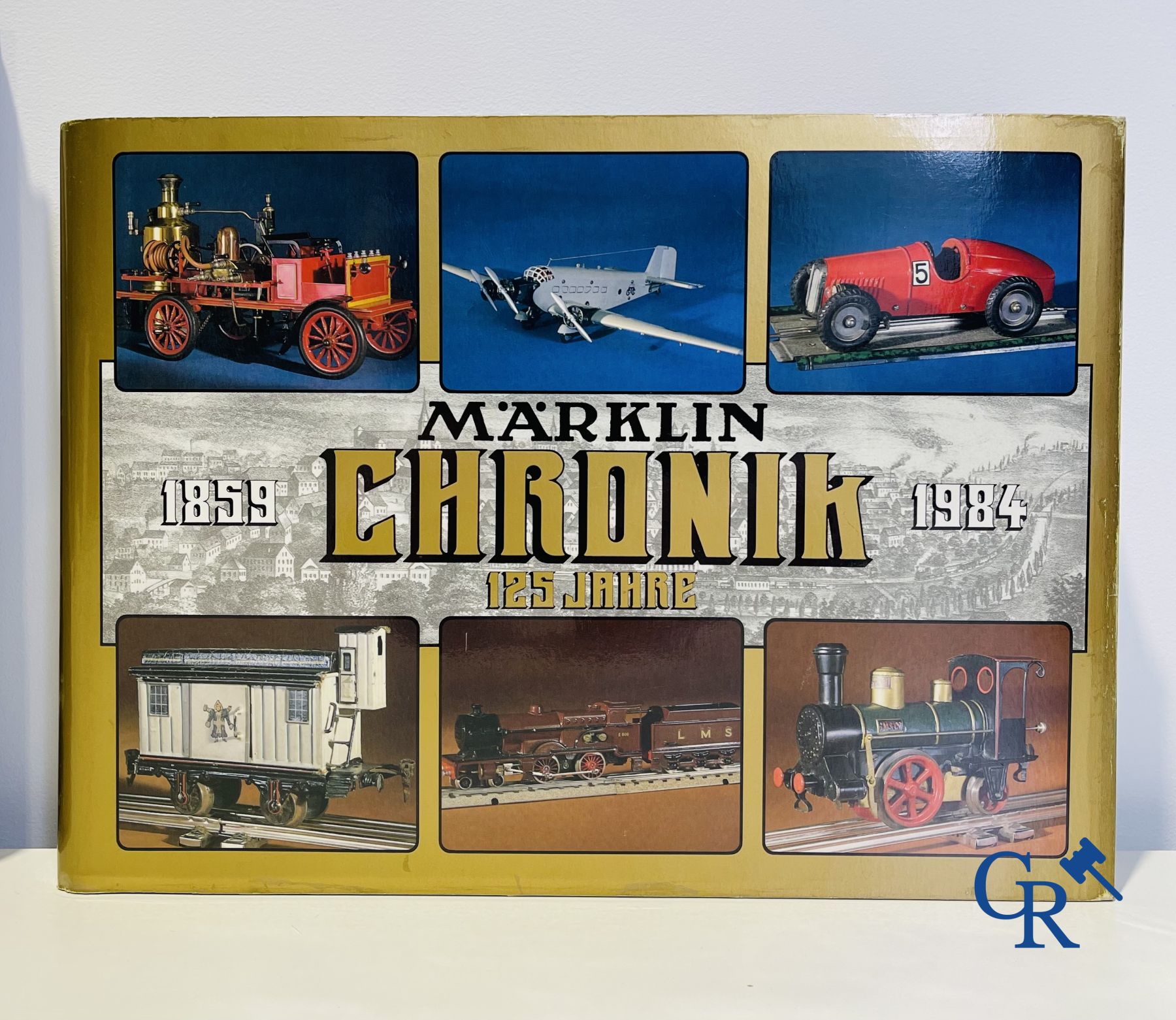 Old toys. Märklin. Interesting lot books about beautiful old toys, locomotives, trains etc. - Image 10 of 17