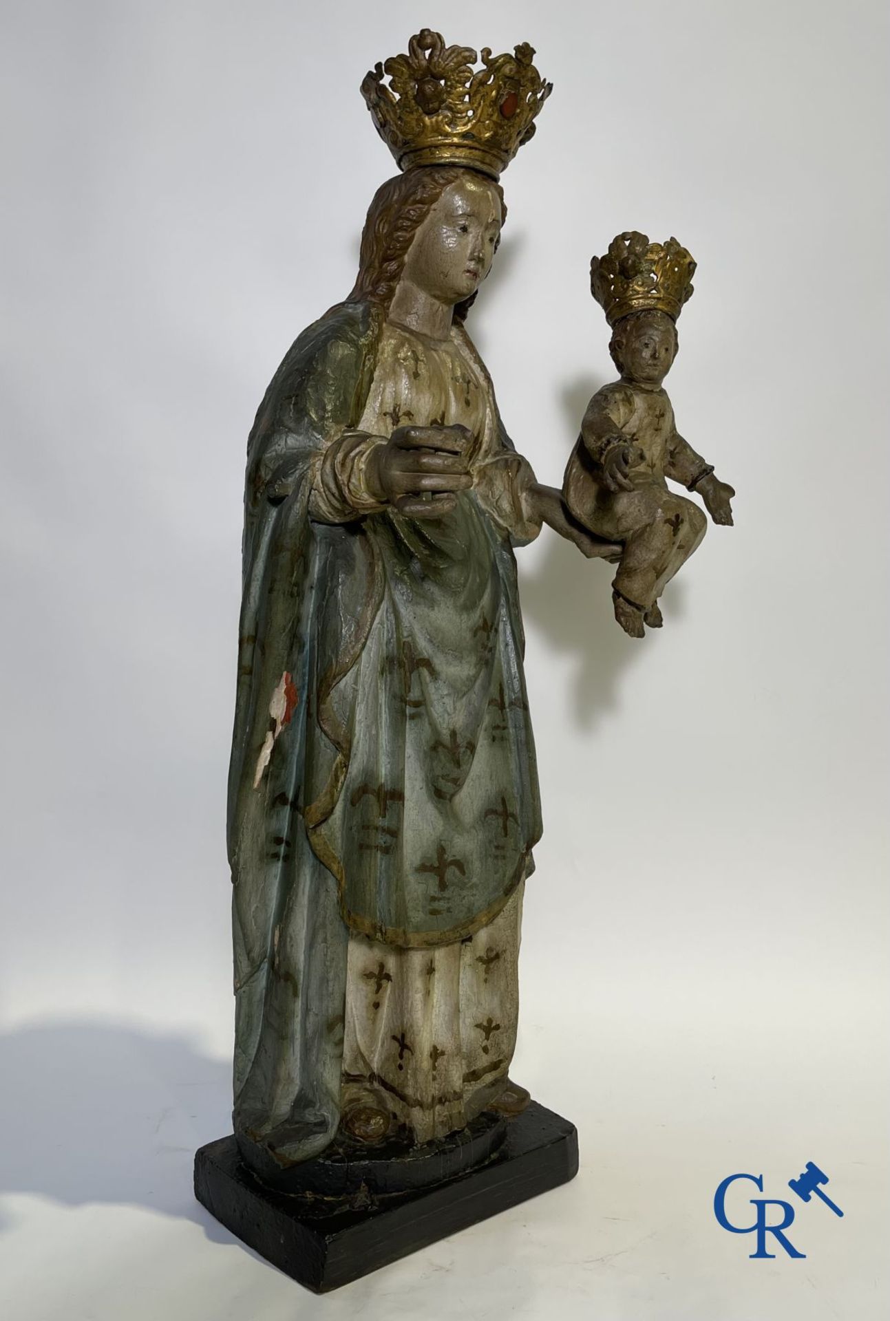 Wooden polychrome Baroque sculpture of Mary with child. The Crown inlaid with an amber-like rock. - Image 8 of 30