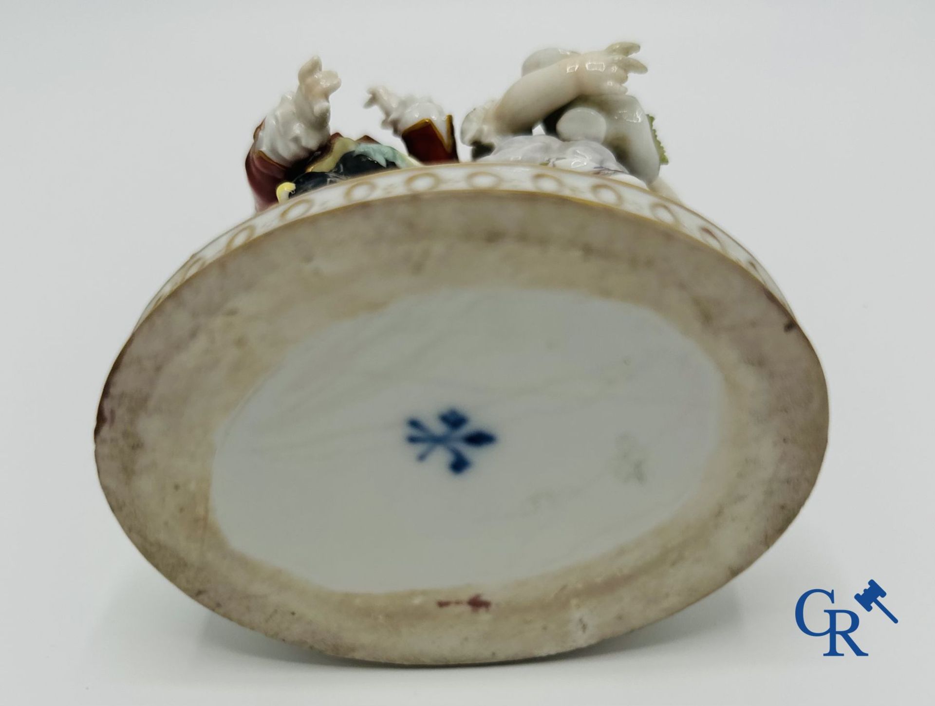 German porcelain. 2 Groups in German porcelain. 19th century. - Bild 8 aus 8