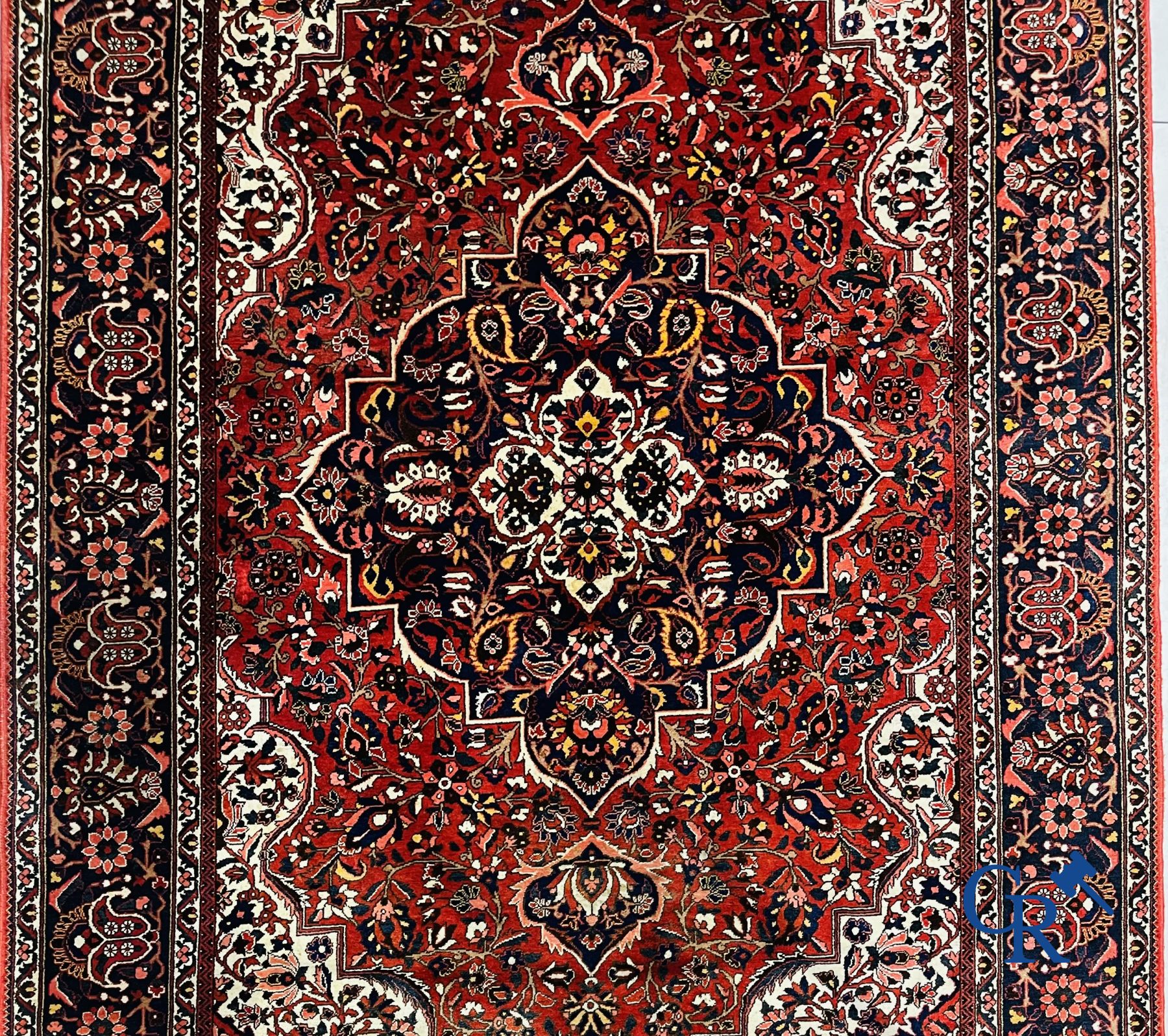 Oriental carpets: Iran. Large Persian hand-knotted carpet with floral decor. - Image 6 of 11