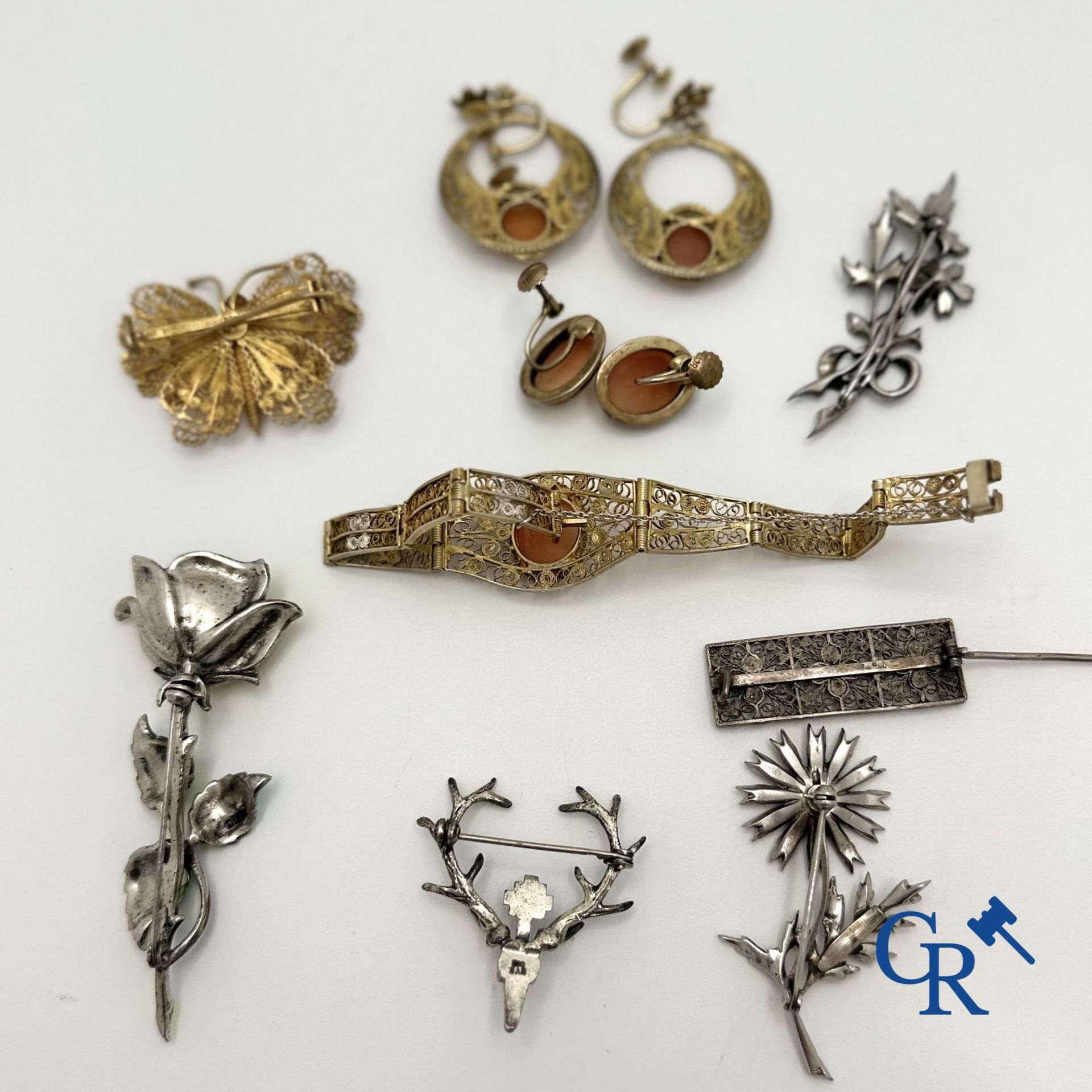 Jewels: Lot of fantasy jewels in silver. - Image 3 of 5