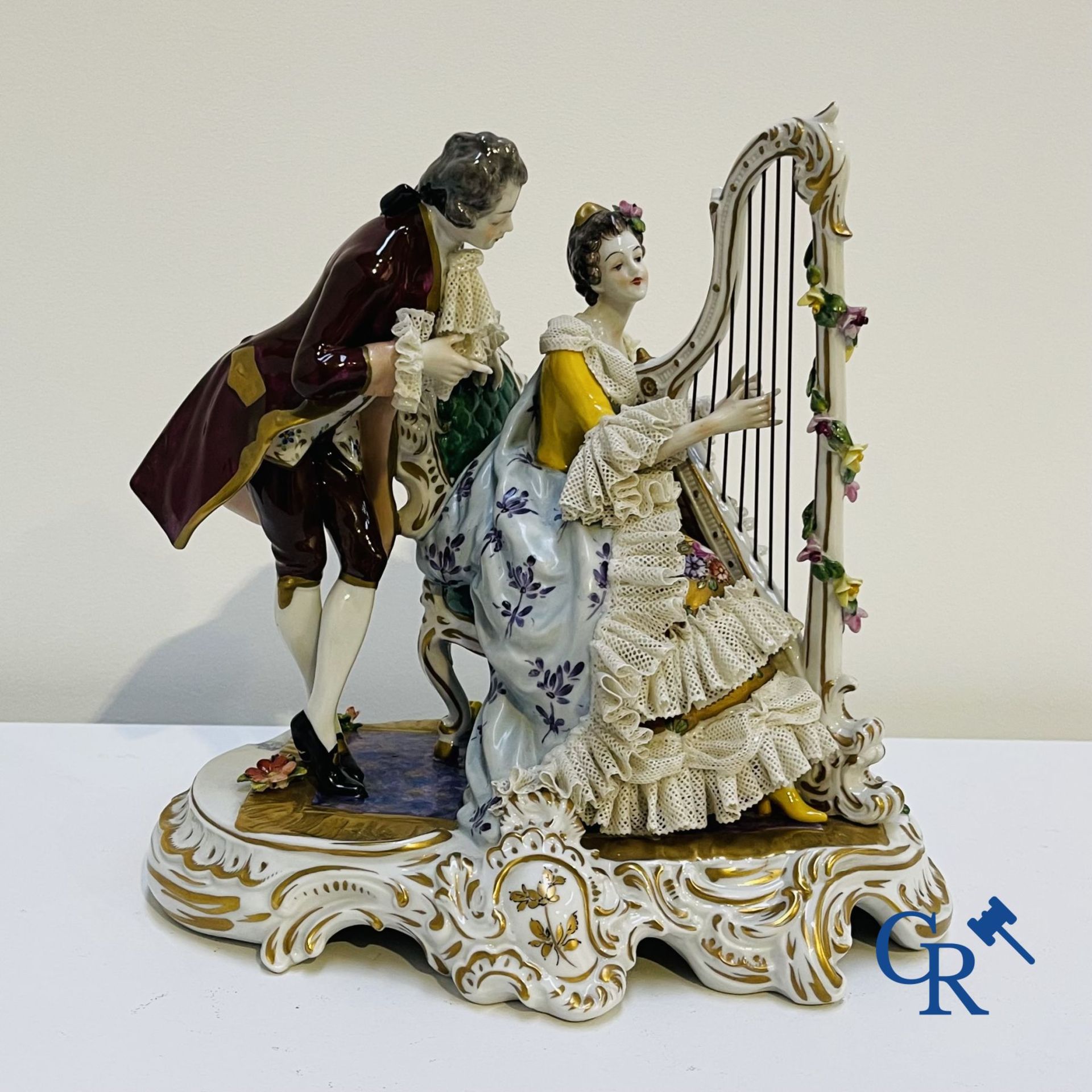 Porcelain: Volkstedt Rudolstadt: "The harpist"