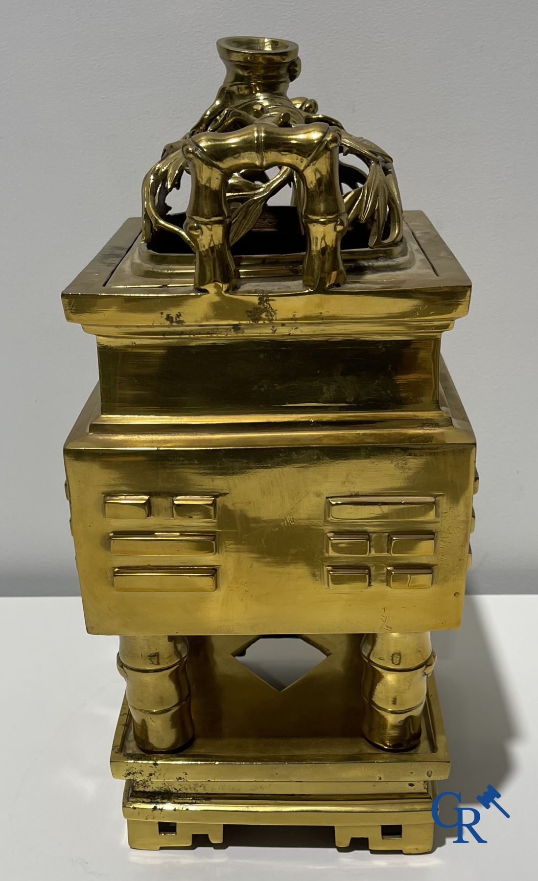 Asian Art: A 19th century Chinese bronze incense burner. Marked. - Image 3 of 9