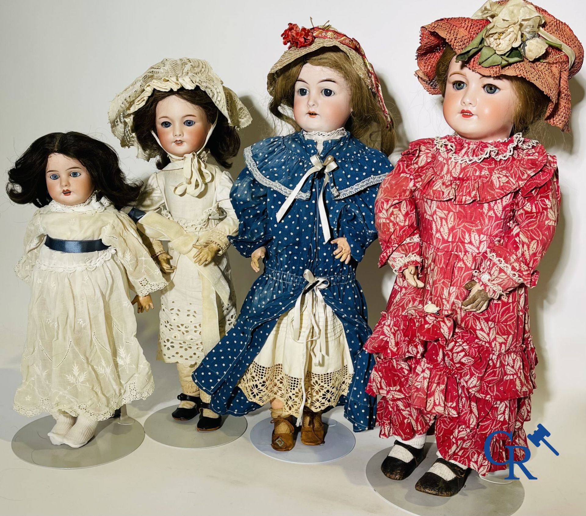 Toys: antique dolls: 4 antique dolls with porcelain head. - Bild 3 aus 11