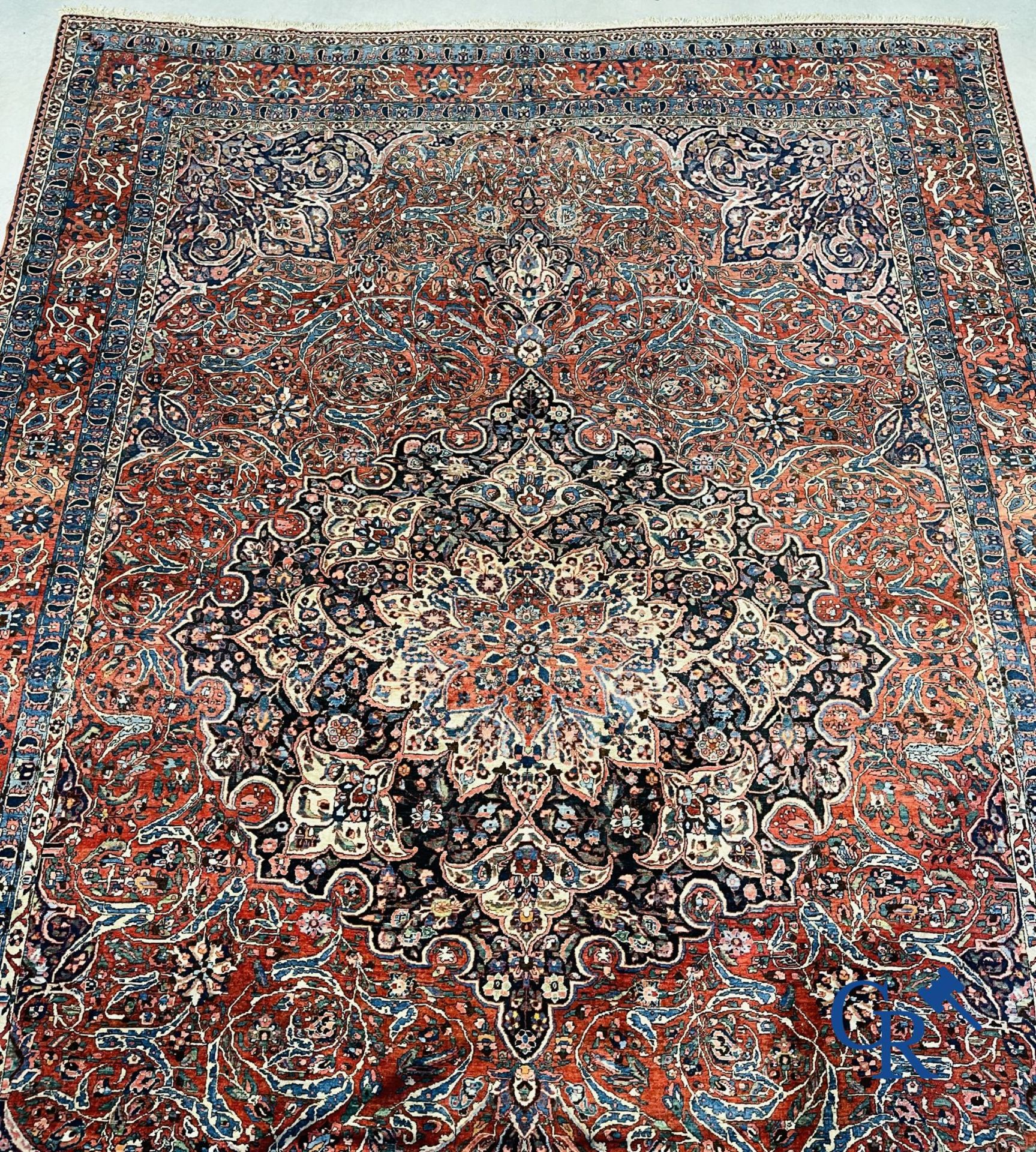 Carpets: Iran: An exceptional Persian carpet. Kashan. - Image 3 of 15