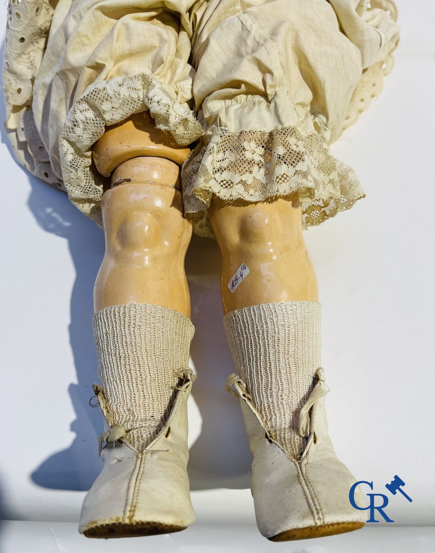 Toys: antique dolls: a lot of 2 antique dolls with porcelain heads. - Image 6 of 9