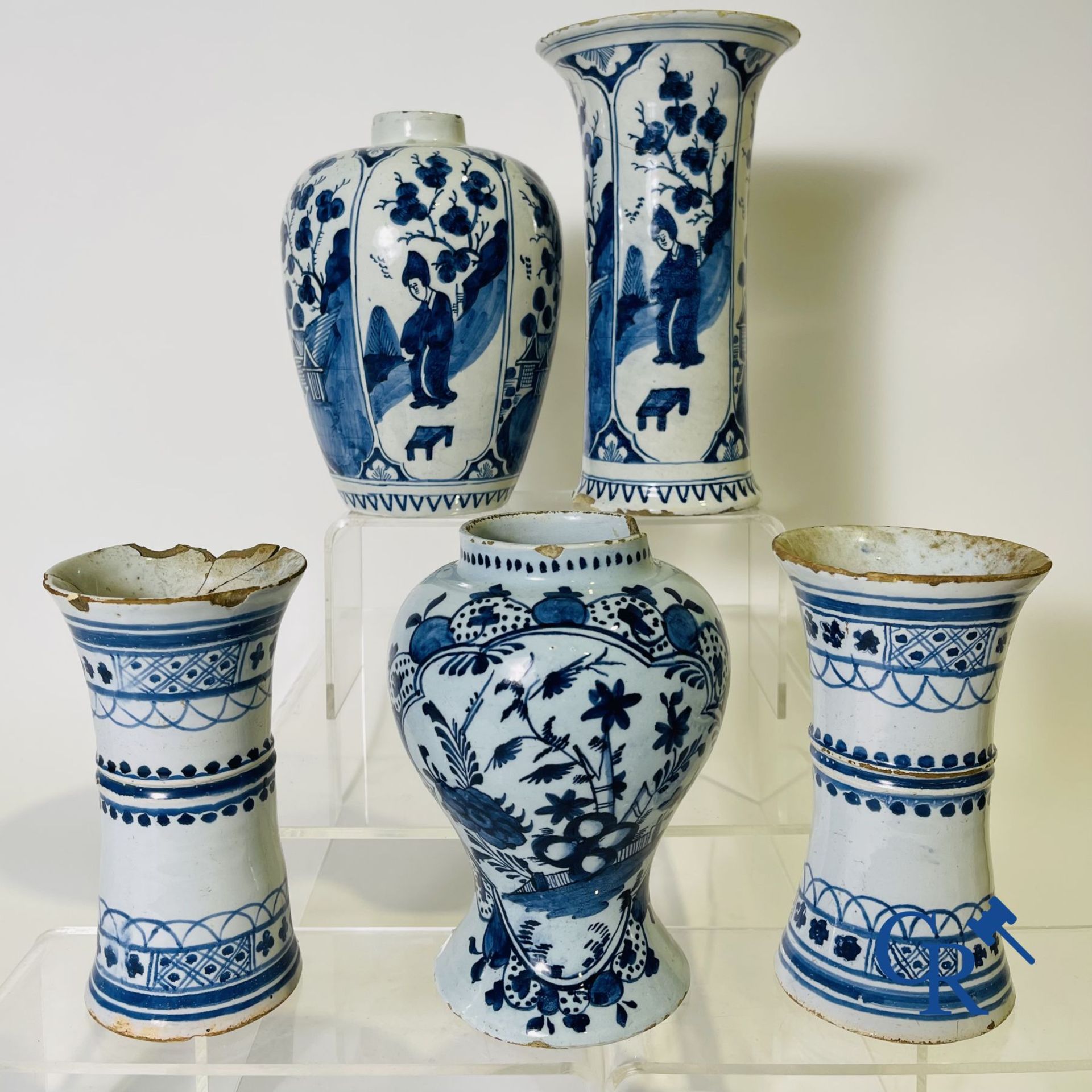 Delft: 10 pieces of 18 century Delft faience. - Image 2 of 19