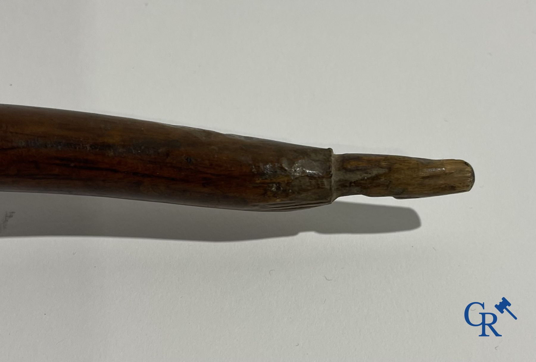 African art: A sculpted wooden staff. - Image 15 of 20