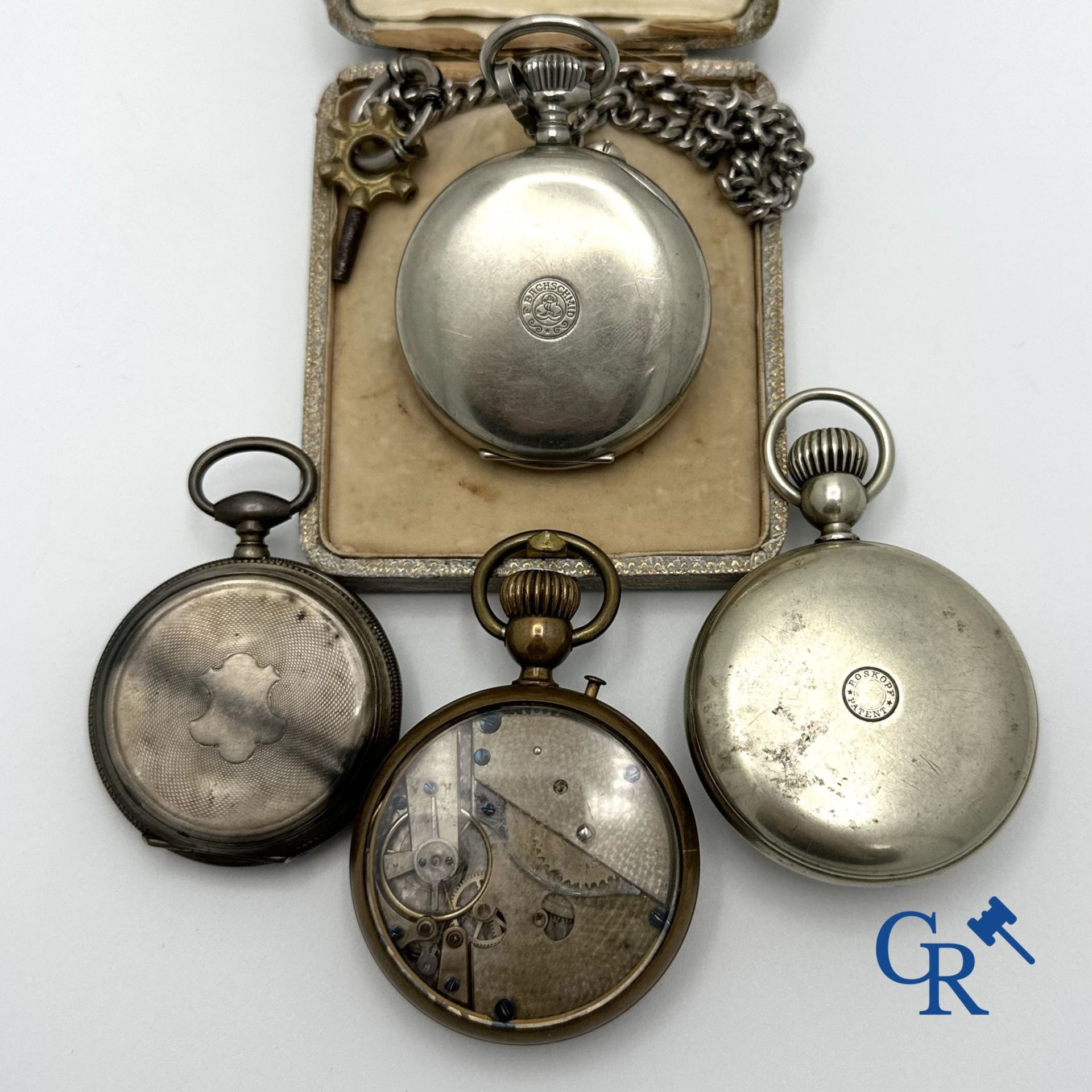 Watches: Lot of 4 old pocket watches. - Image 2 of 4