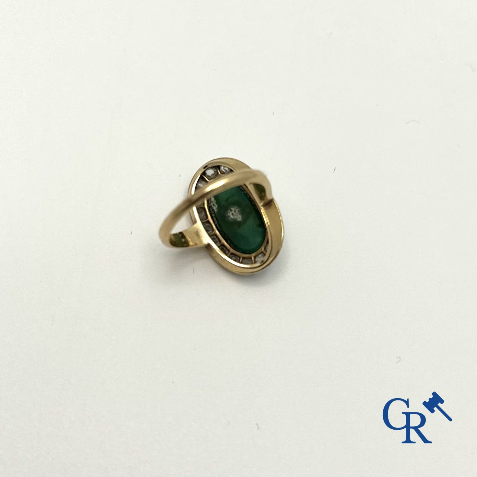 Jewellery: Ring in gold 18K set with malachite and 18 diamonds. - Image 3 of 3