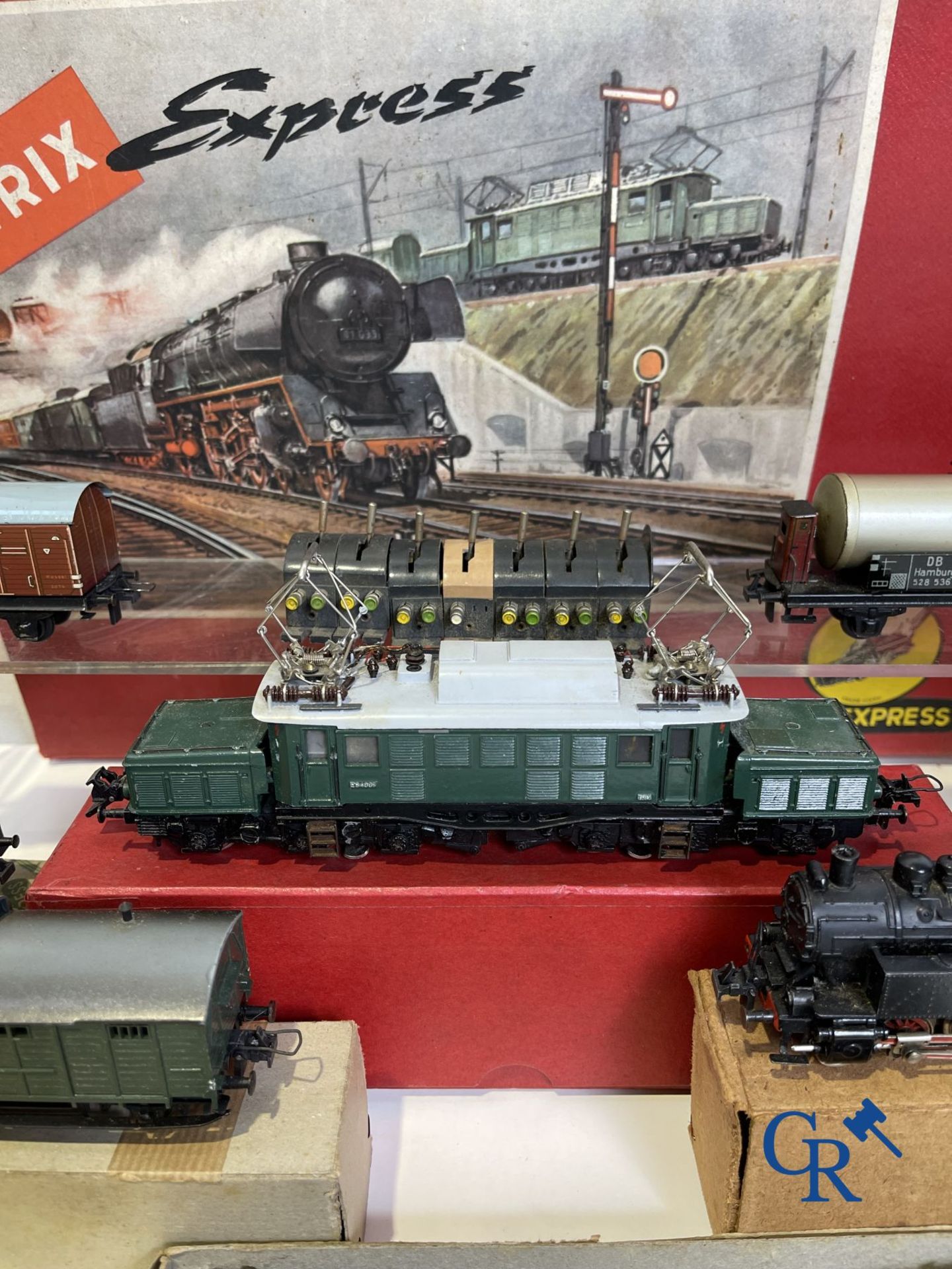 Old toys: Trix Germany, Trix Express, beautiful lot with locomotive, wagons, large lot of rails and  - Bild 4 aus 14