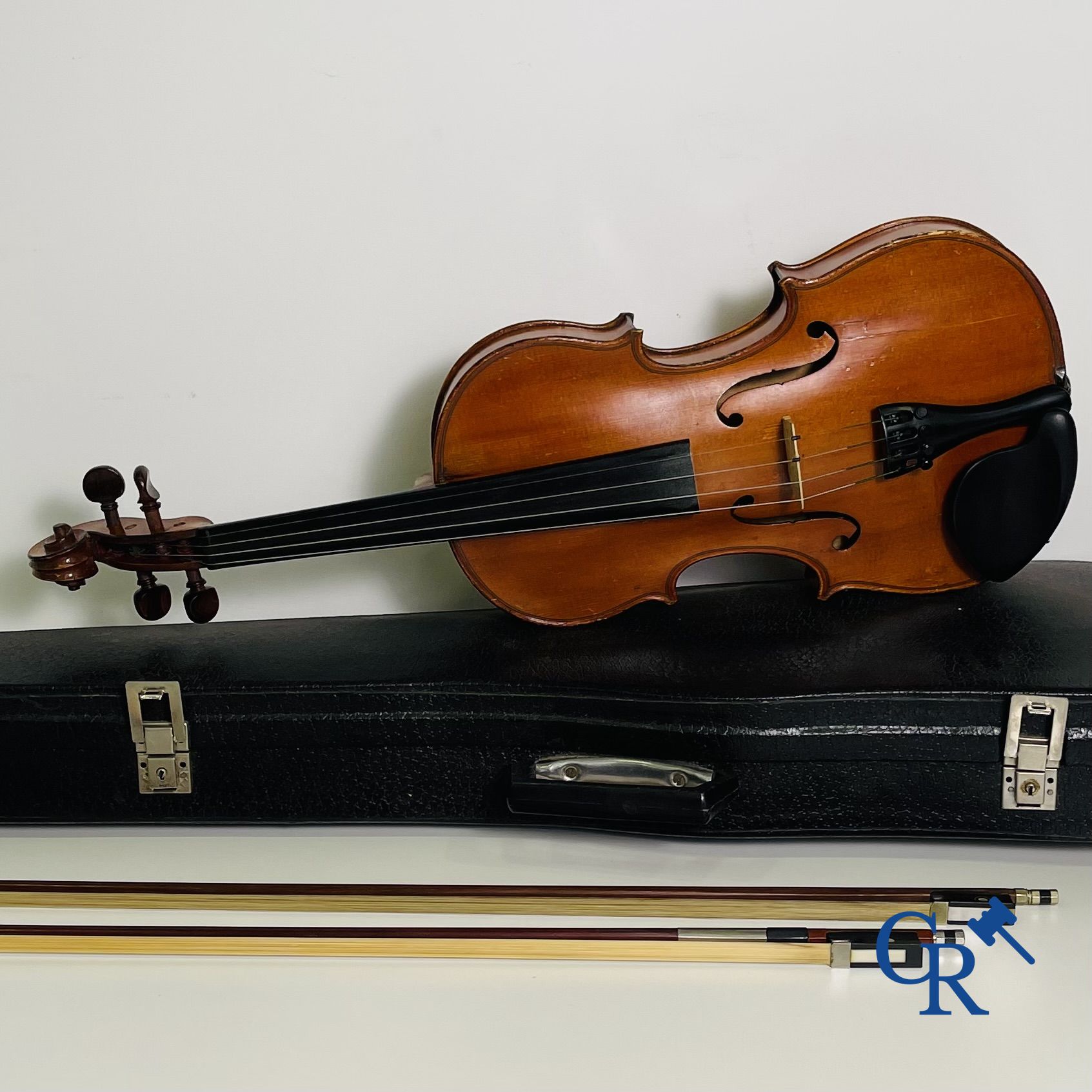 Violin in box with 2 bows. Label Lutherie Artistique M. Couturieux. 357 mm.