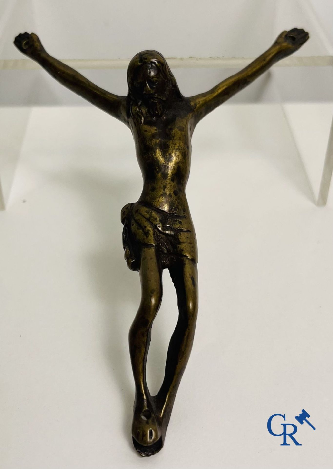 A lot with various religious objects in bronze and metal: corpuses, mortar, etc. 17th-18th-19th cent - Image 9 of 18