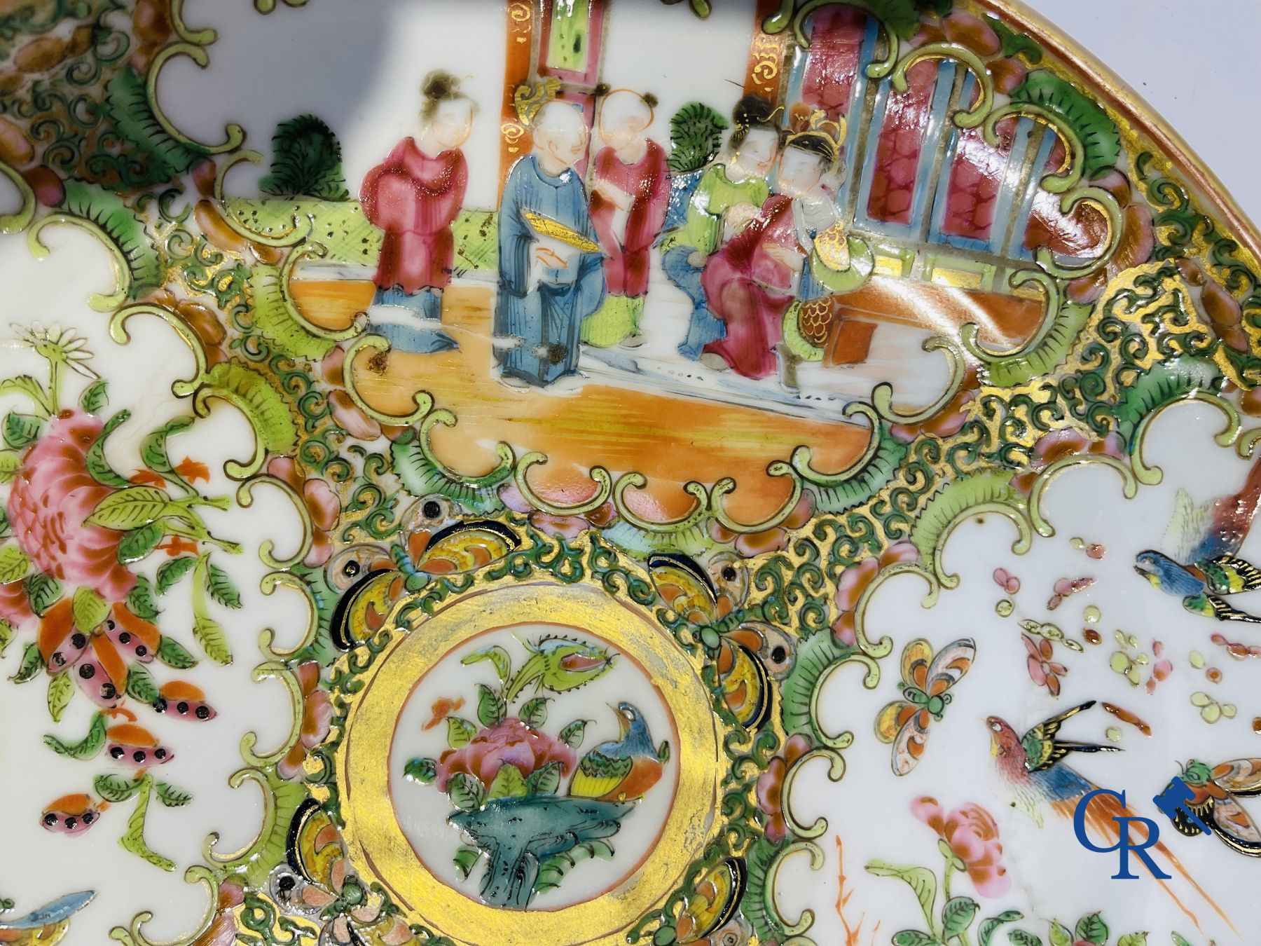 Chinese porcelain: 16 pieces of 18th and 19th century Chinese porcelain. - Image 28 of 33