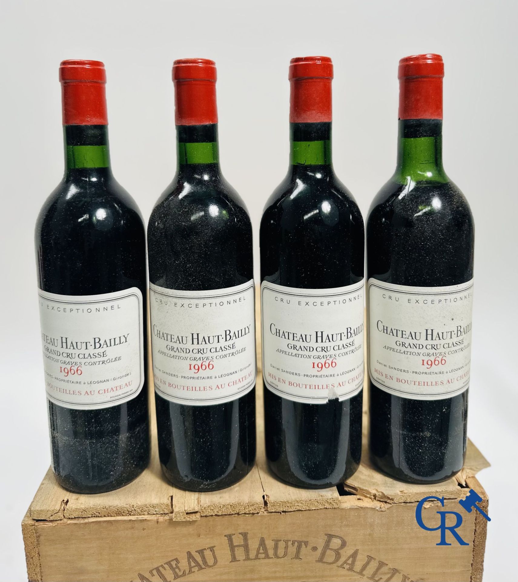 Wine - Bordeaux: Château Haut-Bailly 1966, 0.75L. Red. Grand Cru Classé. - Image 10 of 11