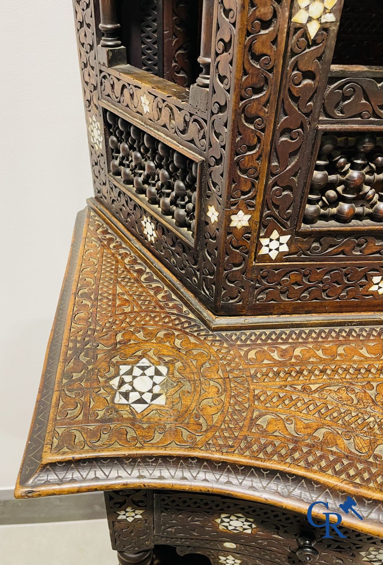 Sculpted furniture with inlays of ebony and mother-of-pearl. Syria, early 19th century. - Image 14 of 22