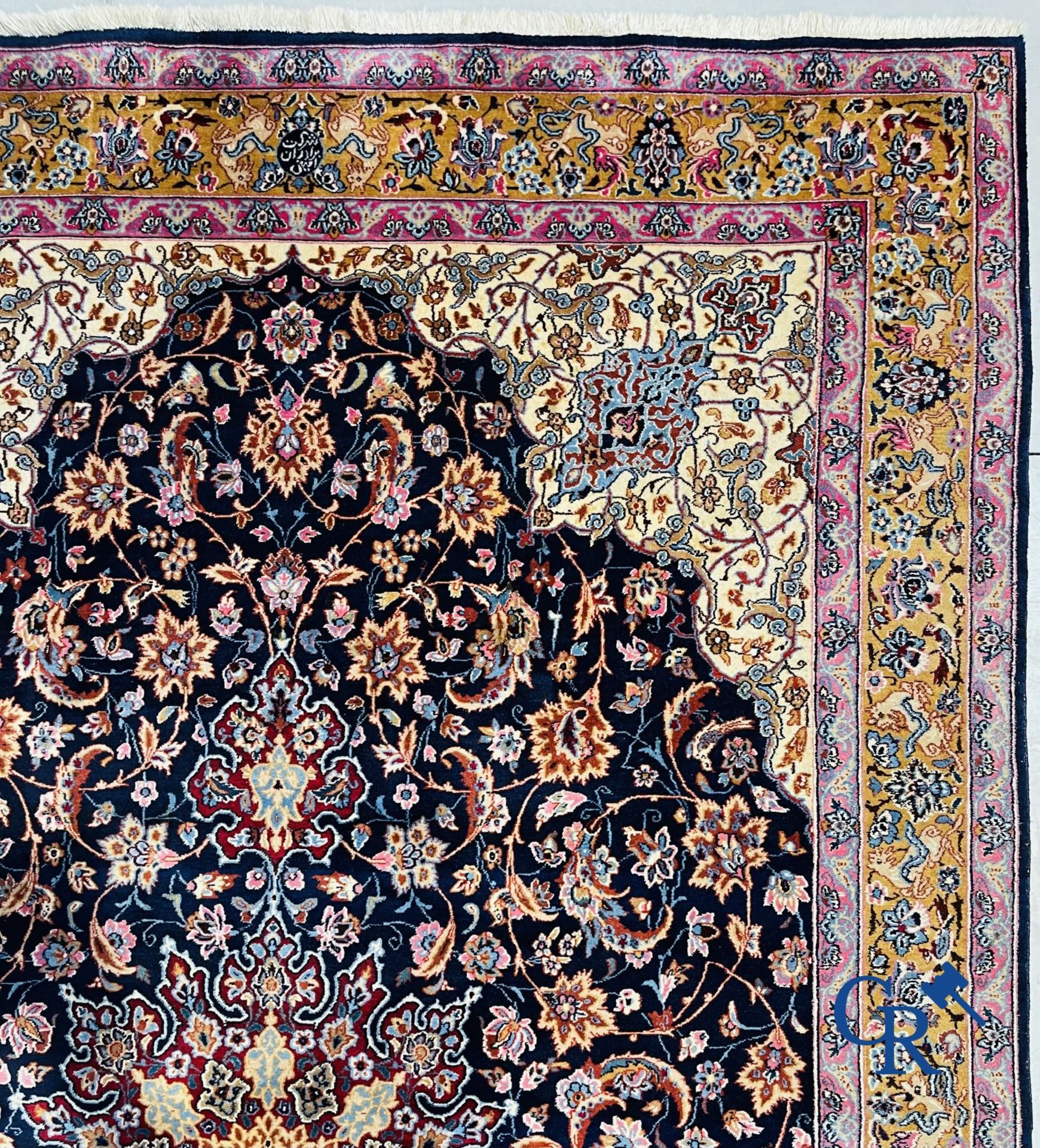 Oriental carpets: Isfahan, Iran. Large hand-knotted Persian carpet. - Image 6 of 11