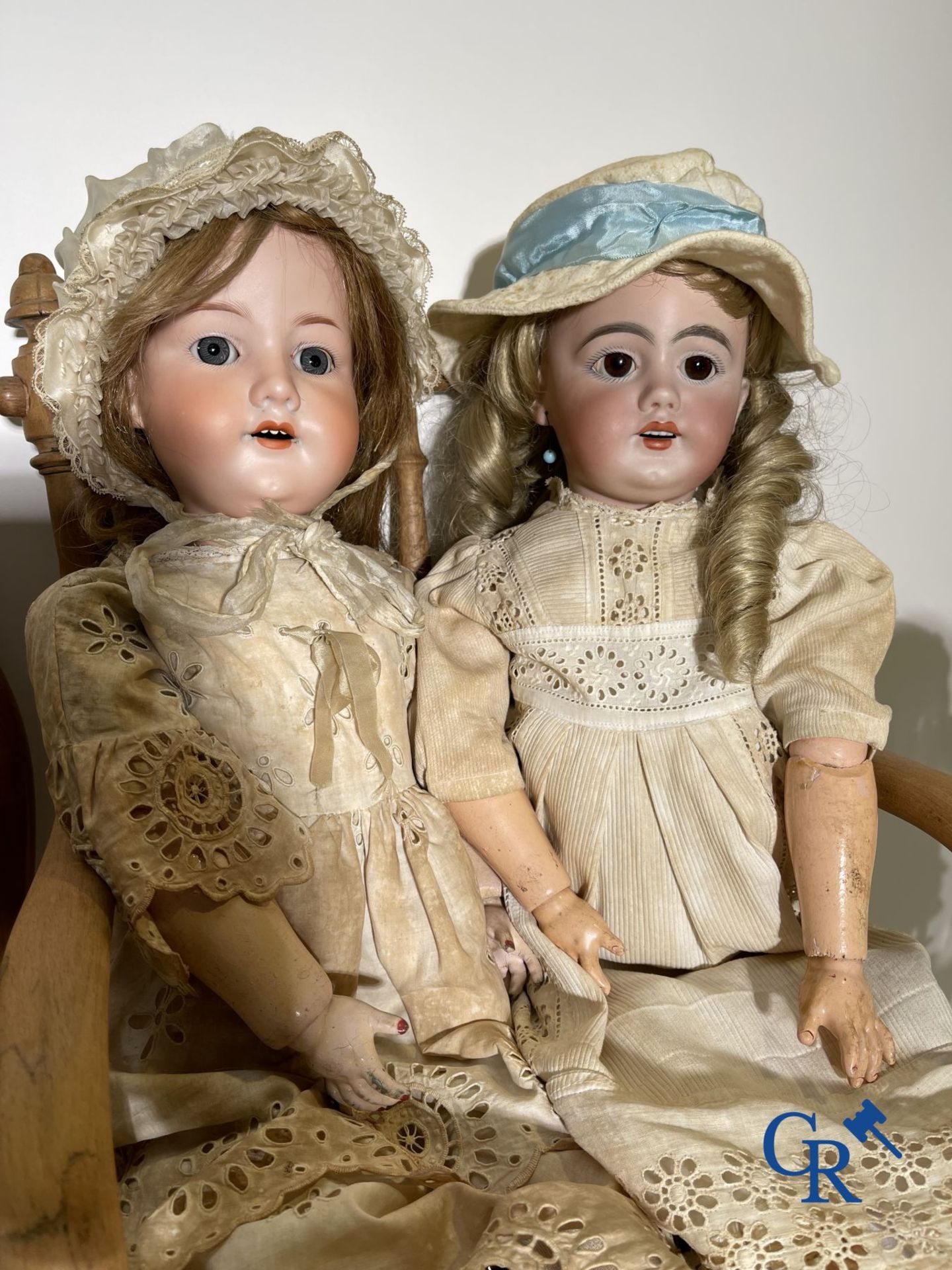 Toys: antique dolls: 6 German dolls with porcelain heads. - Image 4 of 15