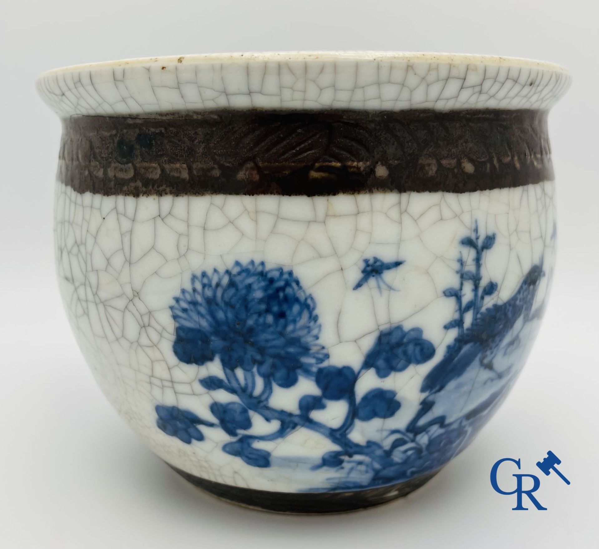 Chinese porcelain: Chinese blue and white bowl, Nanking. 19th century. - Bild 2 aus 9
