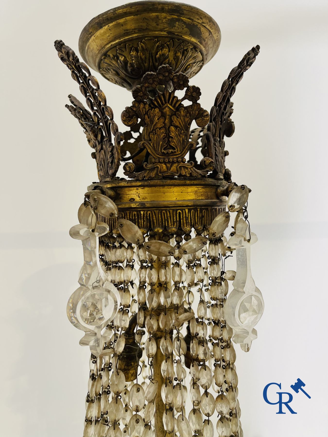 Chandelier. Sac à perles chandelier in bronze and crystal. Empire style. - Image 4 of 4