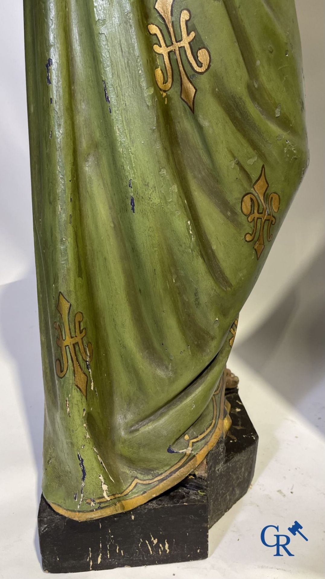 A 19th century wooden statue of Christ and a wooden display case with plaster representation of Mary - Image 18 of 25