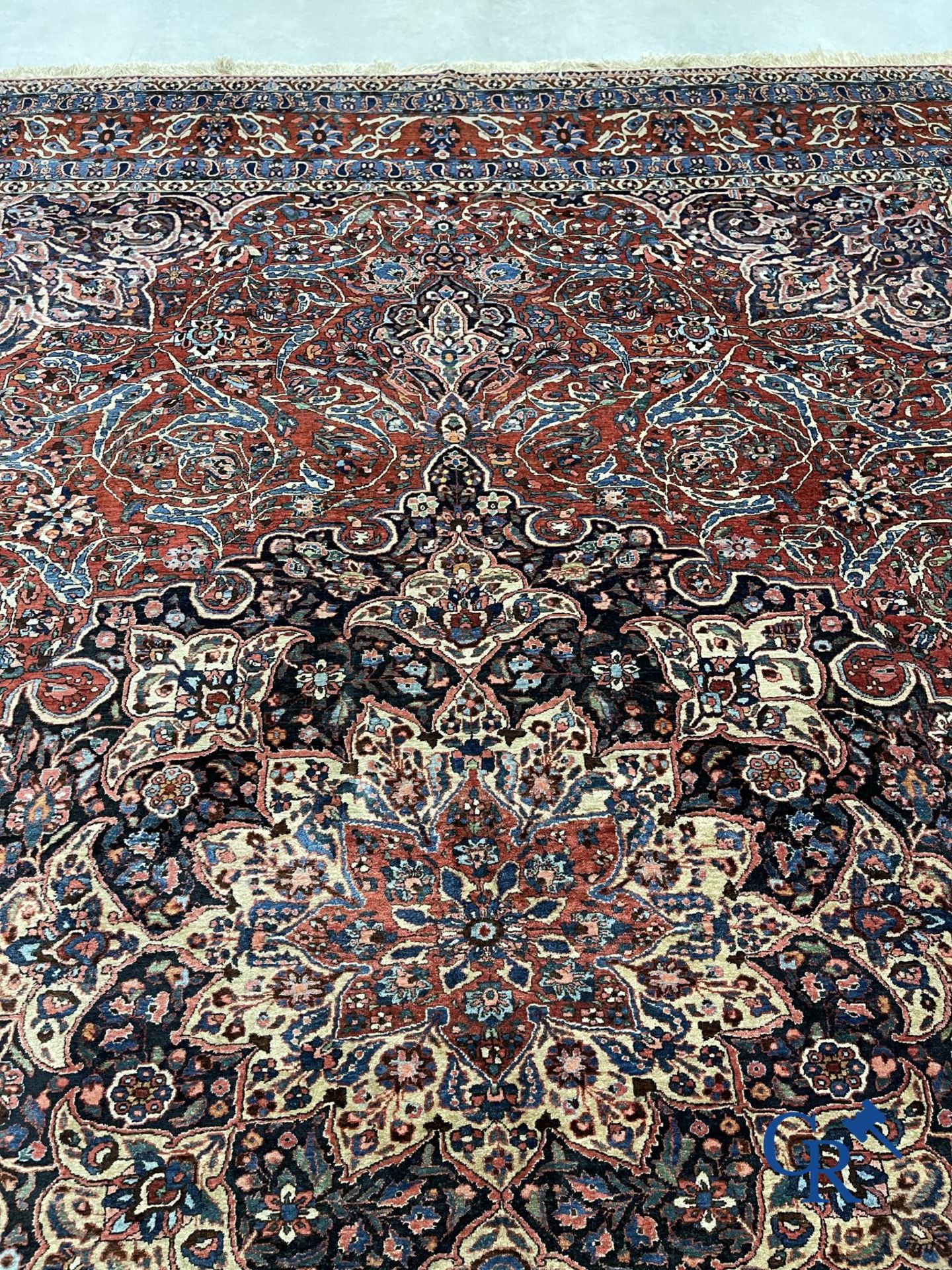 Carpets: Iran: An exceptional Persian carpet. Kashan. - Image 9 of 15