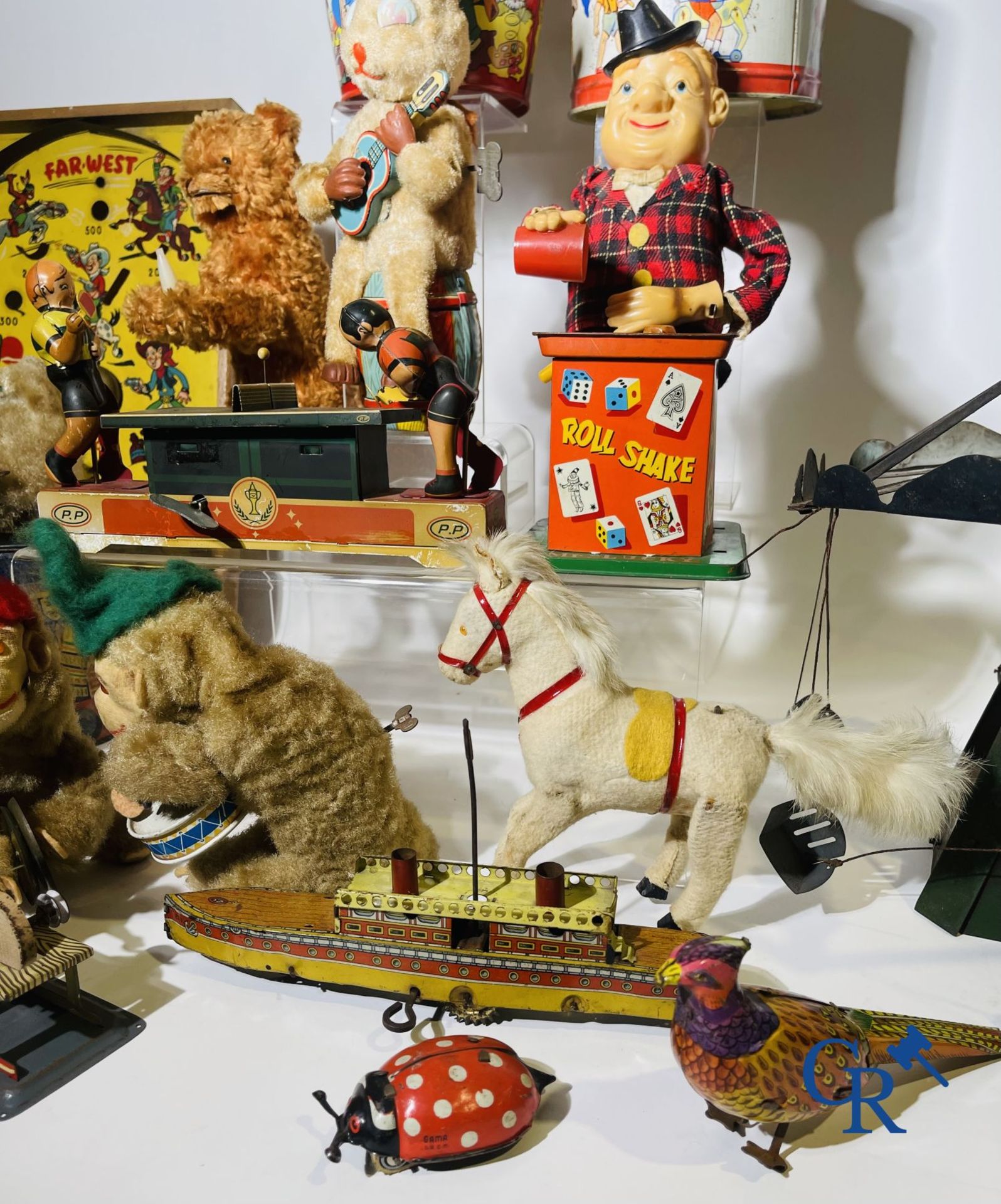 Toys: Large lot mechanical and tin toys. - Bild 3 aus 10