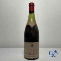 Wine: Burgundy, Corton 1949 Paul Bouchard & Cie. 0.75 L Red.