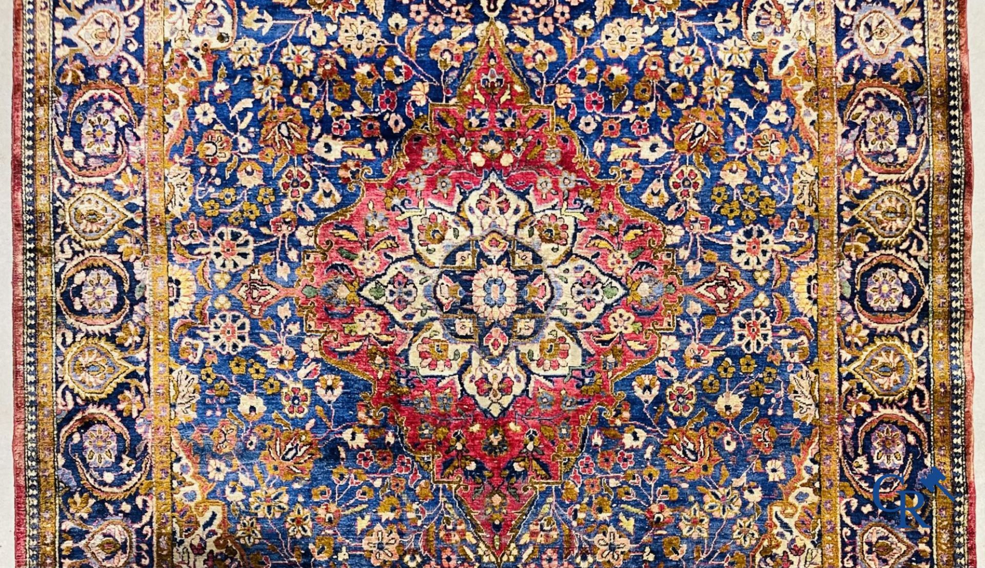 Oriental carpets: Antique silk carpet with floral decor. - Image 5 of 10