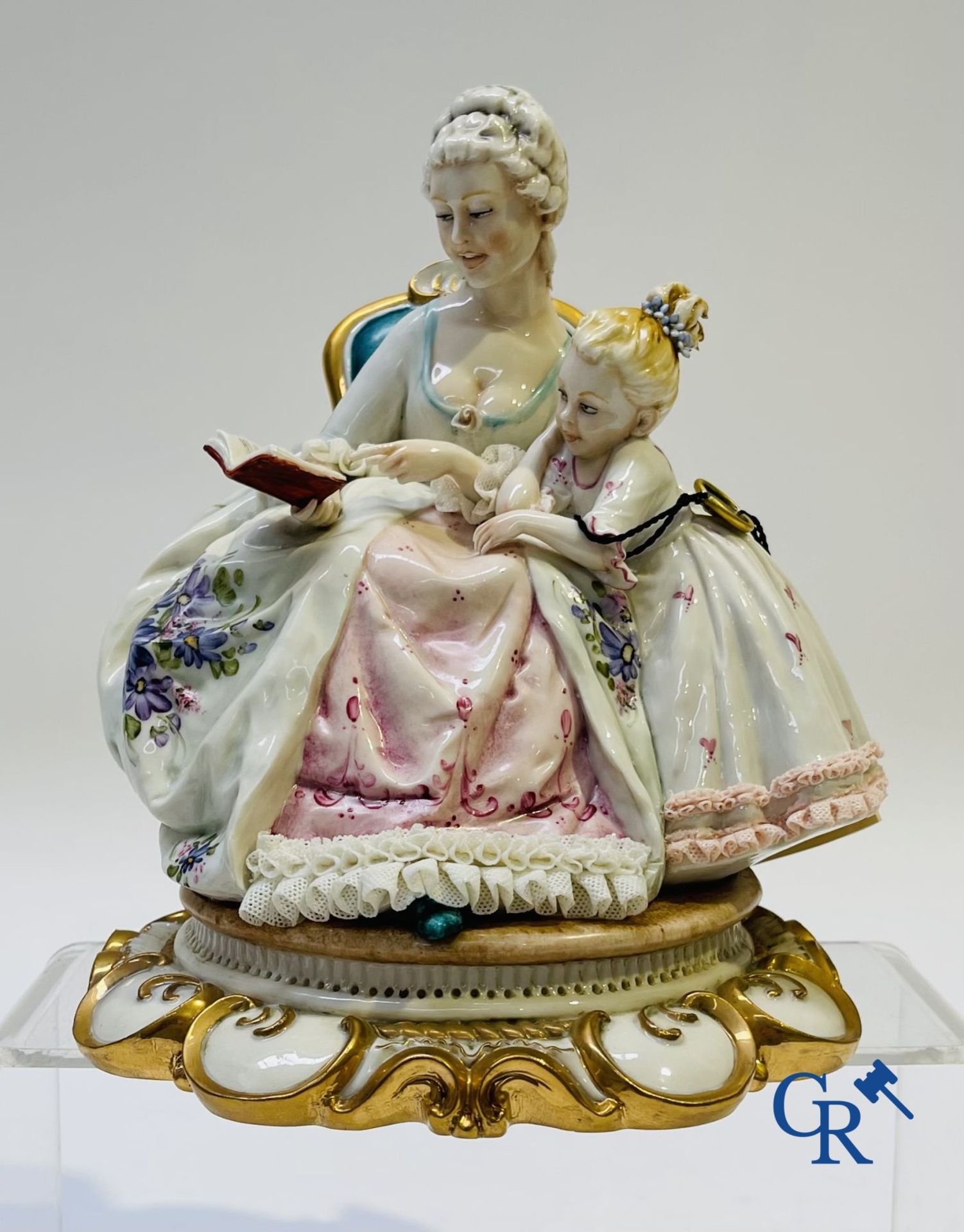 Porcelain: Capodimonte: 3 groups in Italian porcelain with lace. - Image 3 of 12