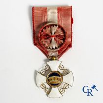 Médailles - Order of the Crown Medals of Honor - Decorations: Kingdom of Italy: Officers decoration