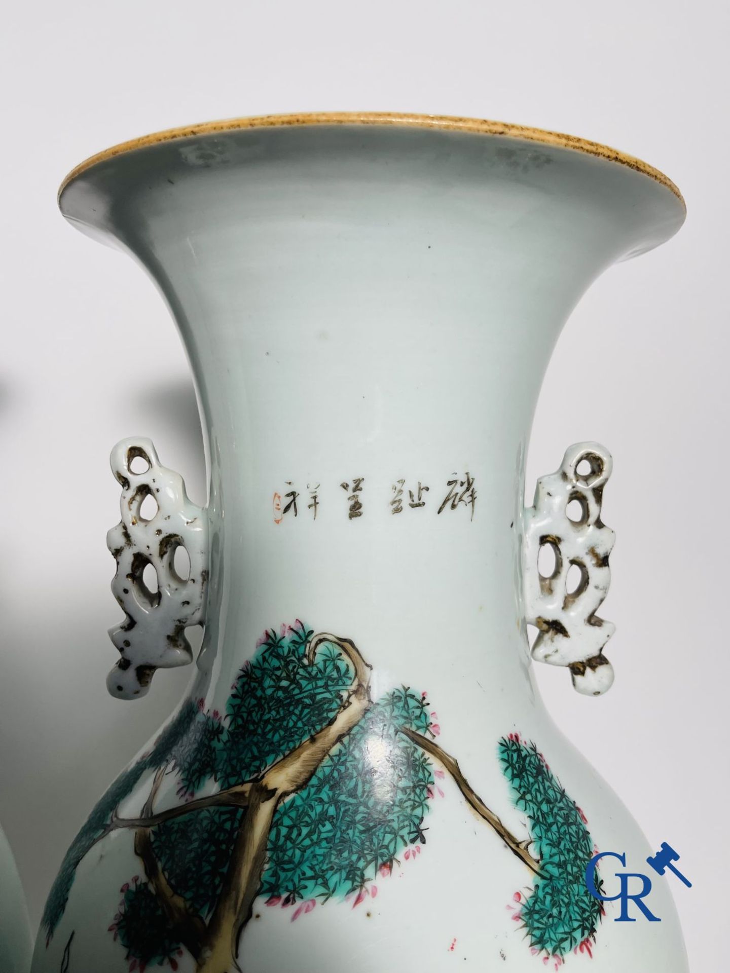Chinese Porcelain: 2 Chinese vases republic period. - Image 7 of 14