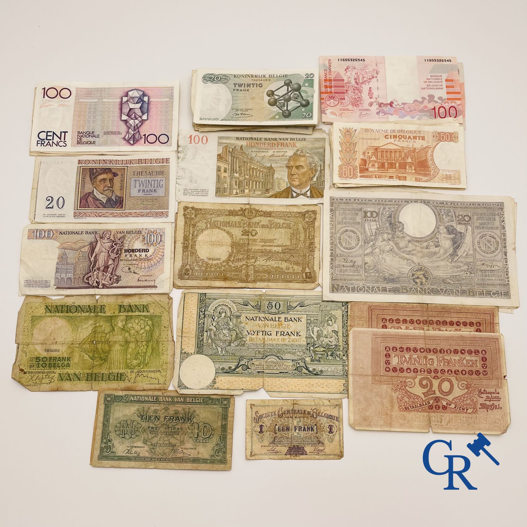 Coins/Banknotes: Large lot of Belgian banknotes.