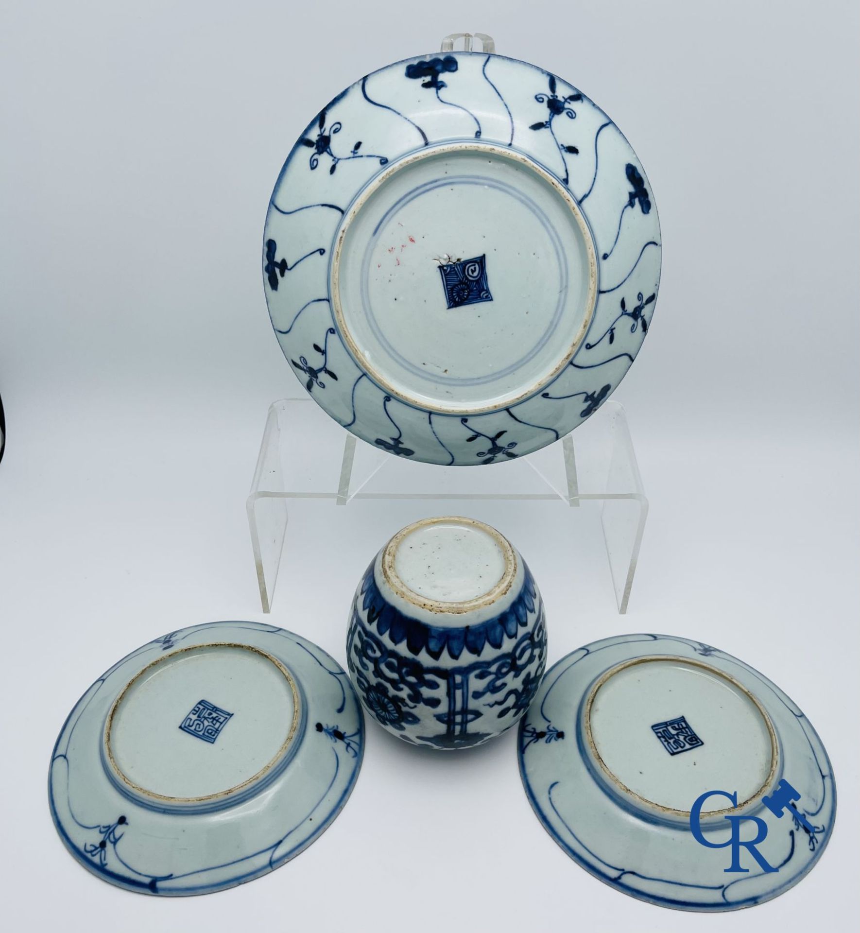 Asian Art: Beautiful lot of Chinese porcelain. - Bild 36 aus 40