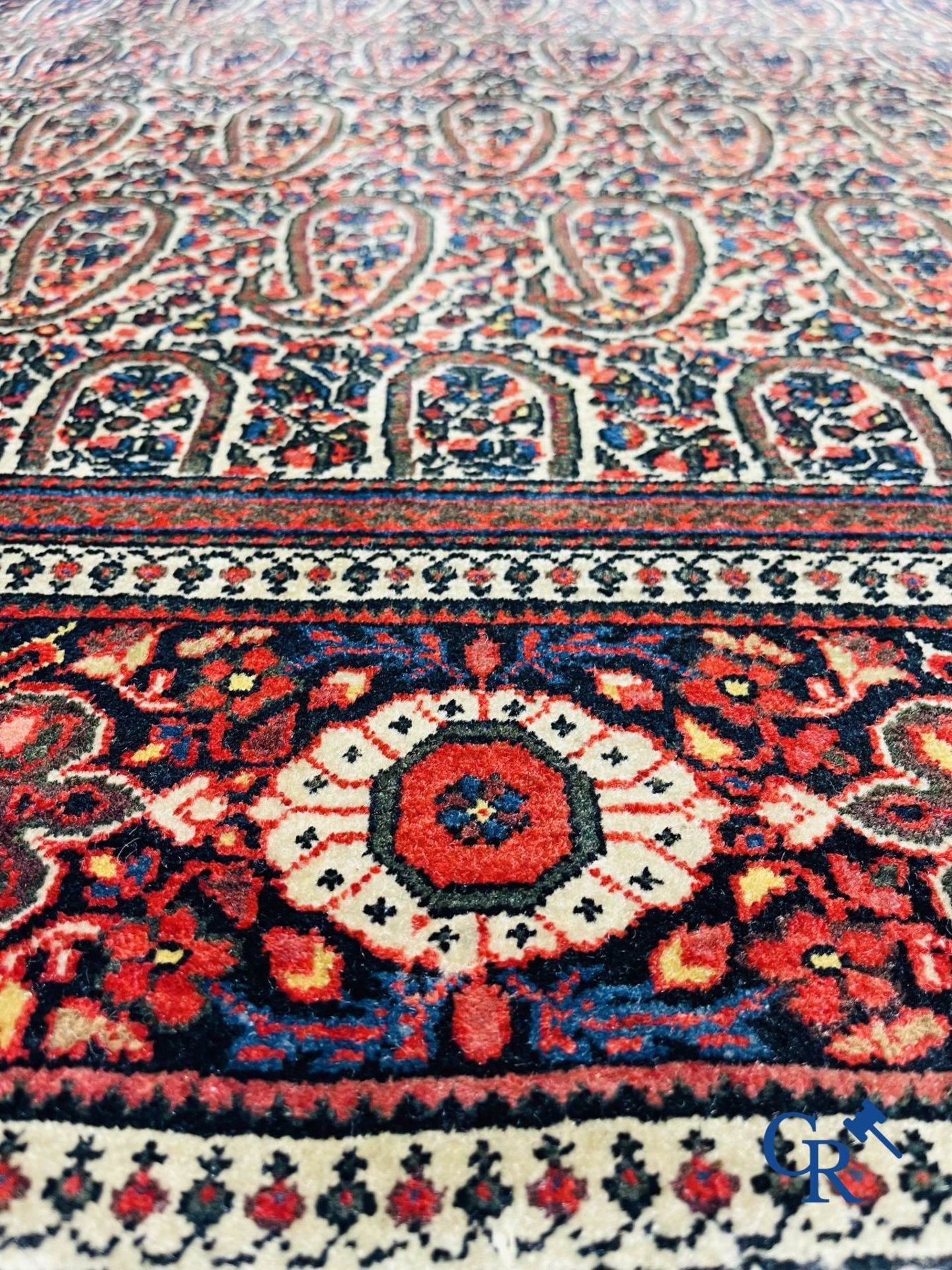Oriental carpets: Antique oriental carpet. - Image 5 of 8