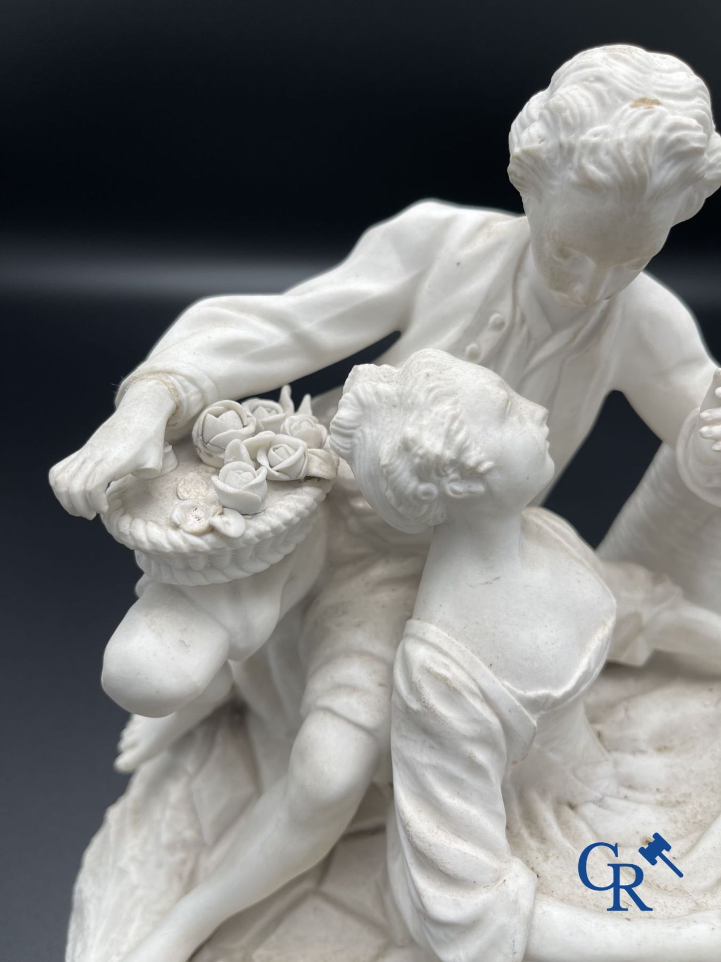 Sèvres: Biscuit group in Sèvres porcelain. late 18th century. - Image 5 of 9