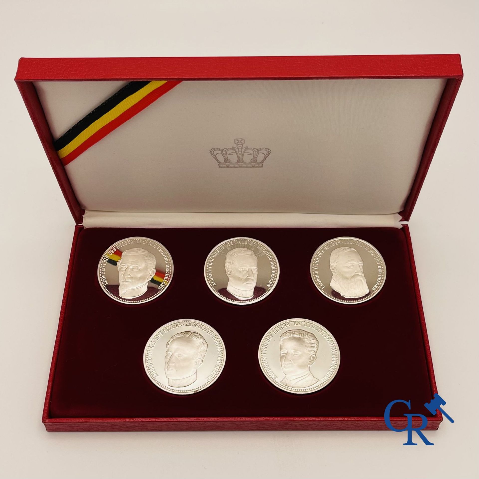 Sterling silver: Commemorative medals: 10 Portrait tokens of the kings and queens of Belgium. - Image 3 of 6