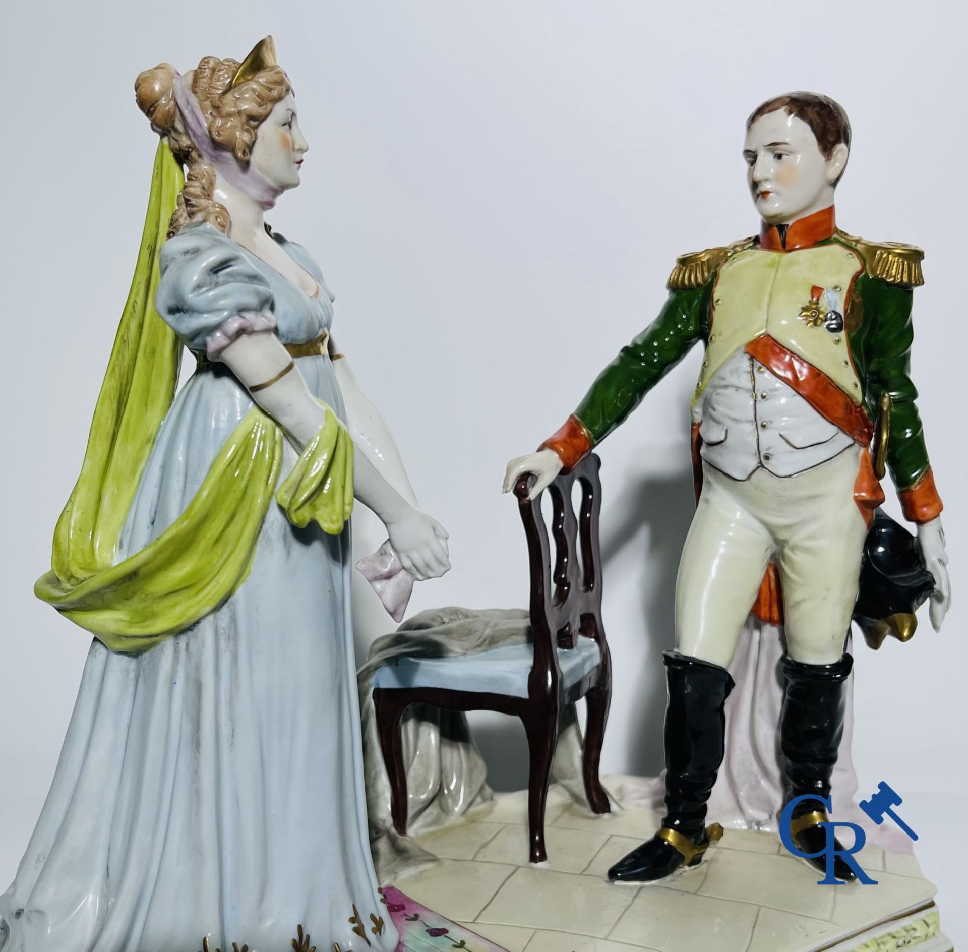 Porcelain: Group in Saxon porcelain. Napoleon I. - Image 4 of 5