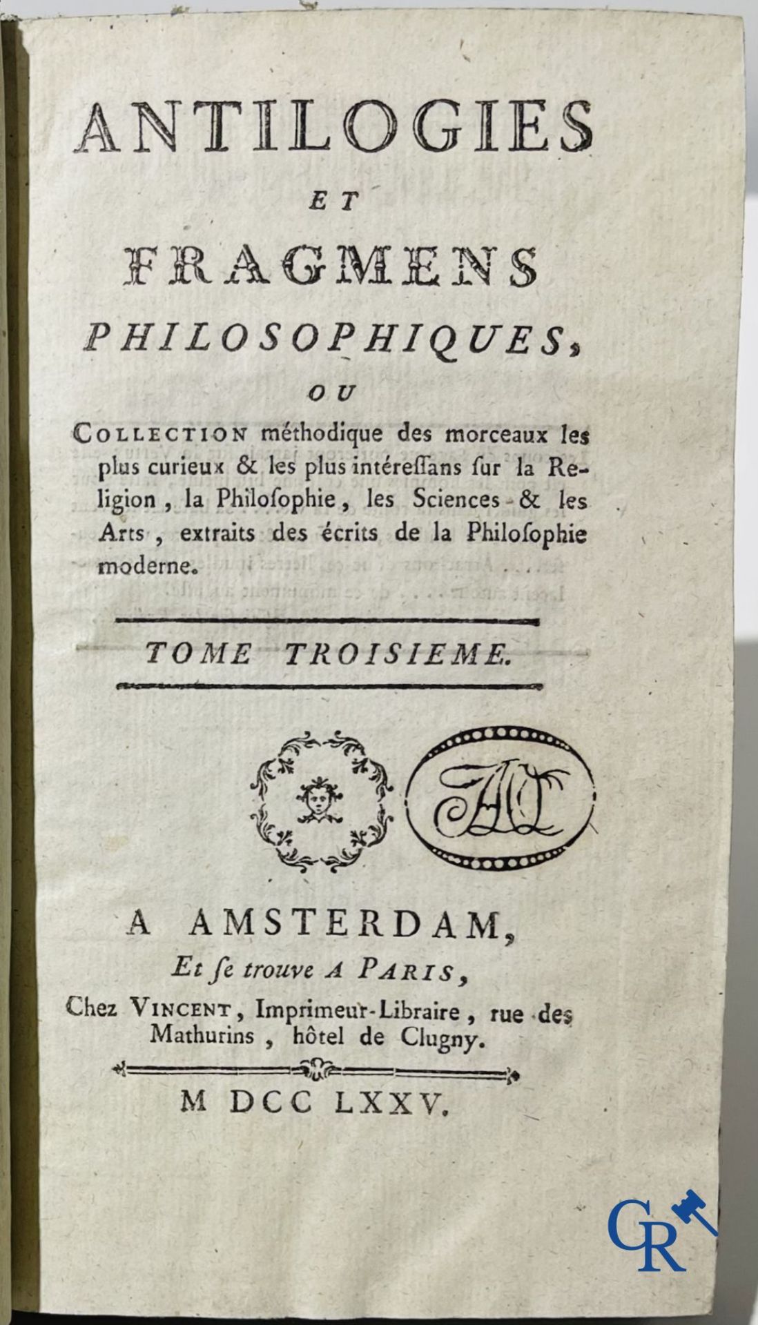 Early printed books: Abbé de Fontenay (4 volumes) 1774 and Les oeuvres de monsieur de Crébillon (3 v - Image 6 of 11