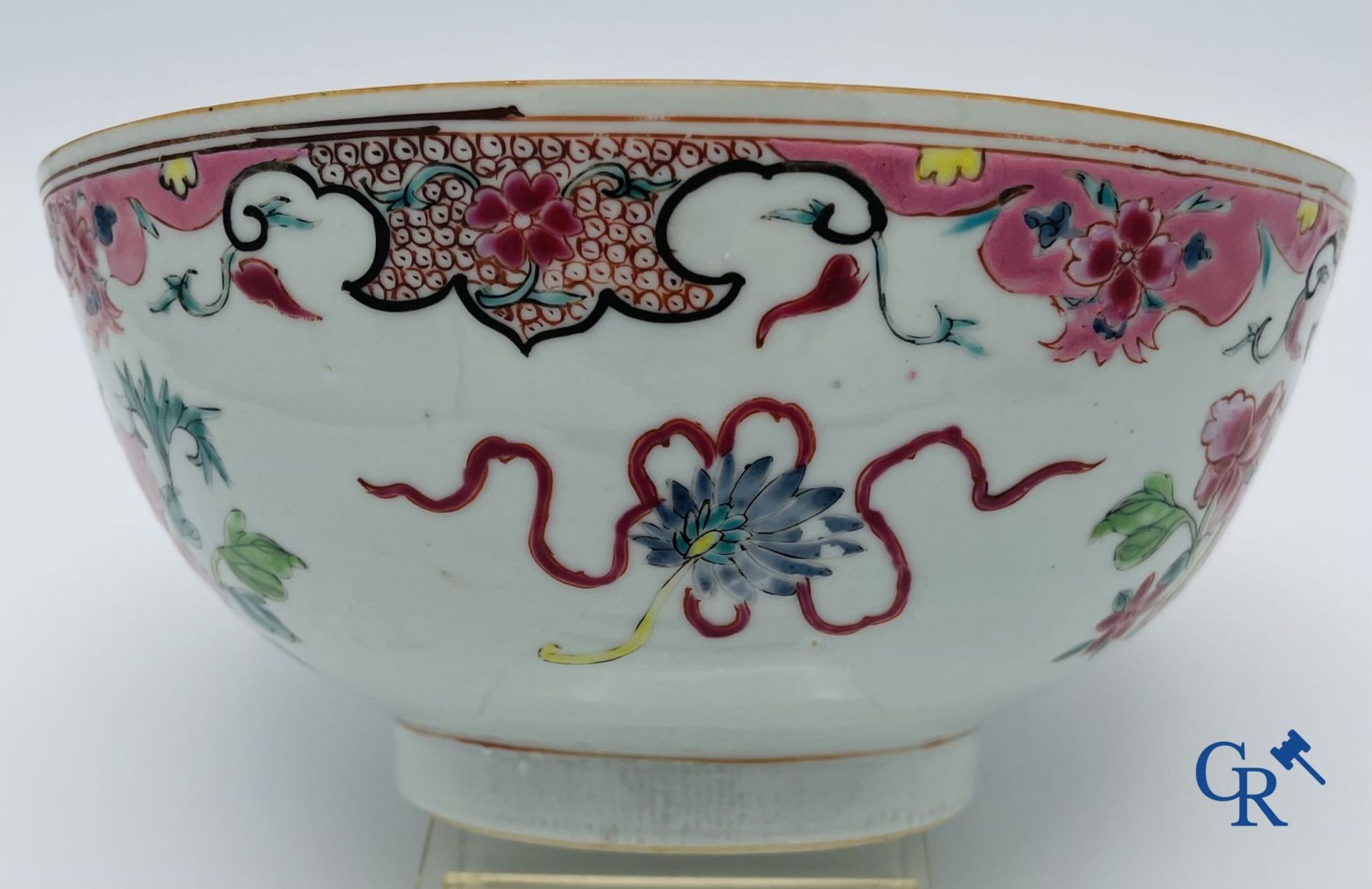 Asian Art: Beautiful lot of Chinese porcelain. - Bild 30 aus 40